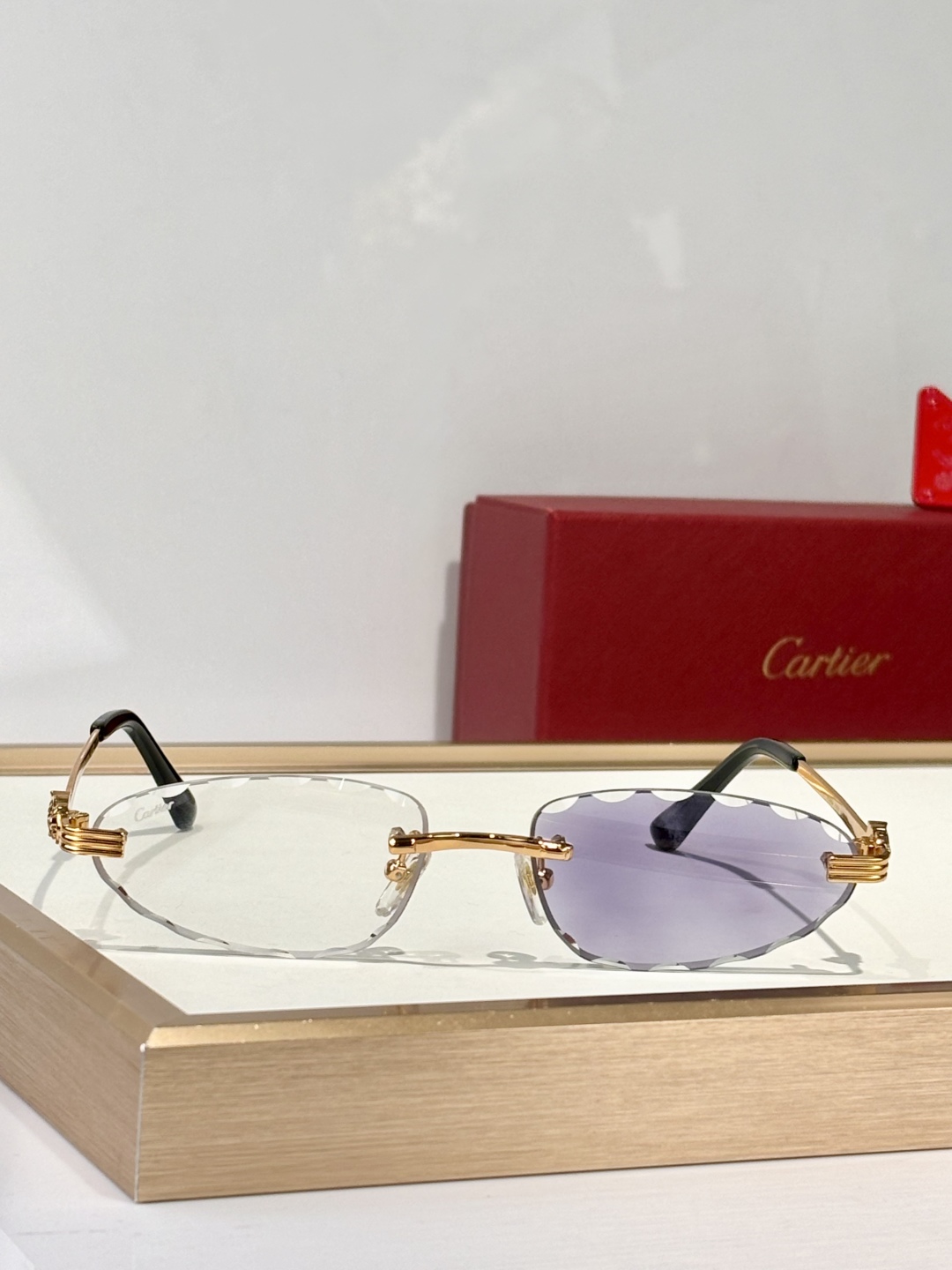  Cartie*
MODEL：CT0652S 
SIZE 57口17-142
