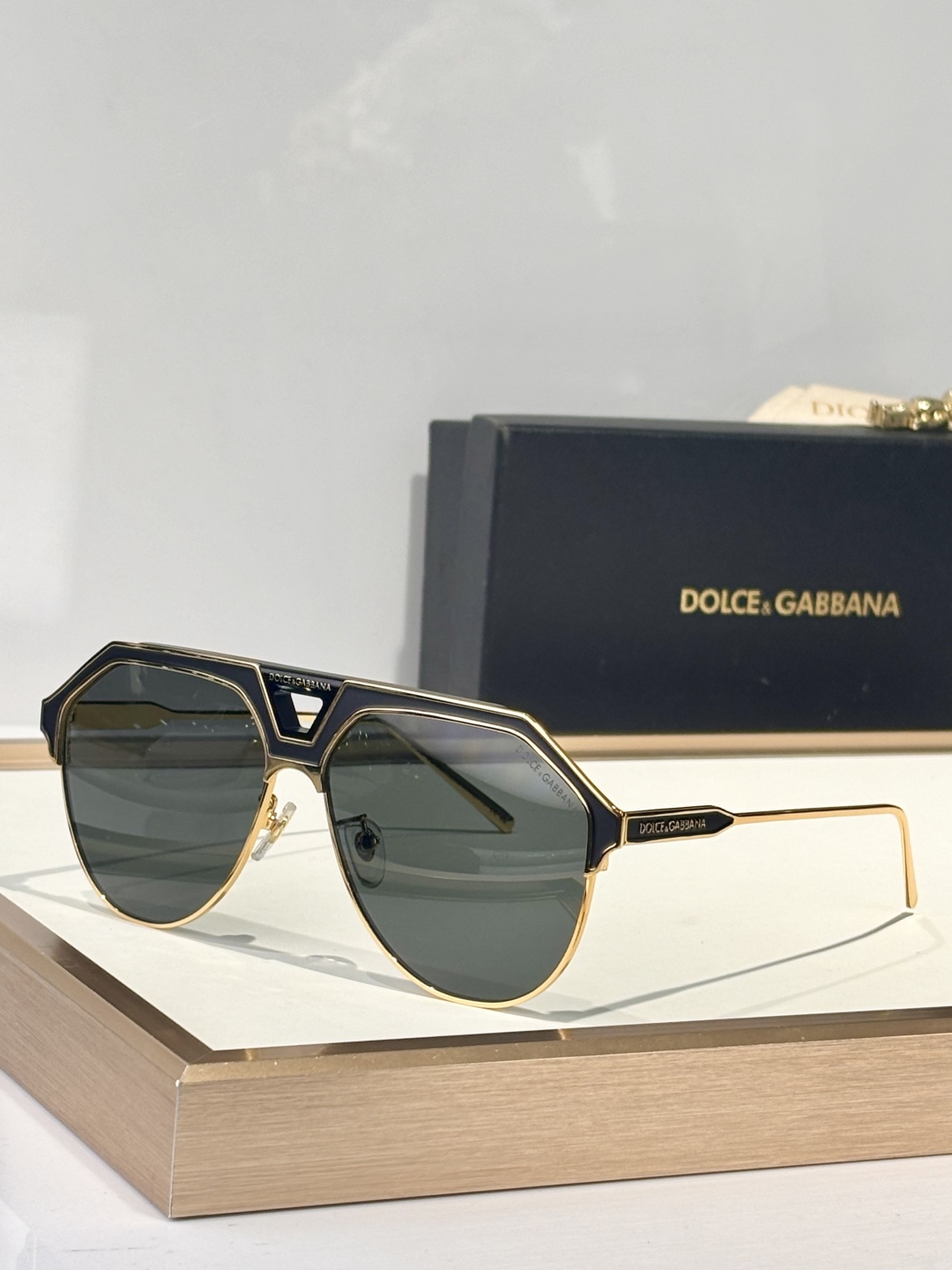  DOLCE & GABBAN*
MODEL：DG2257
SIZE60口13-150
