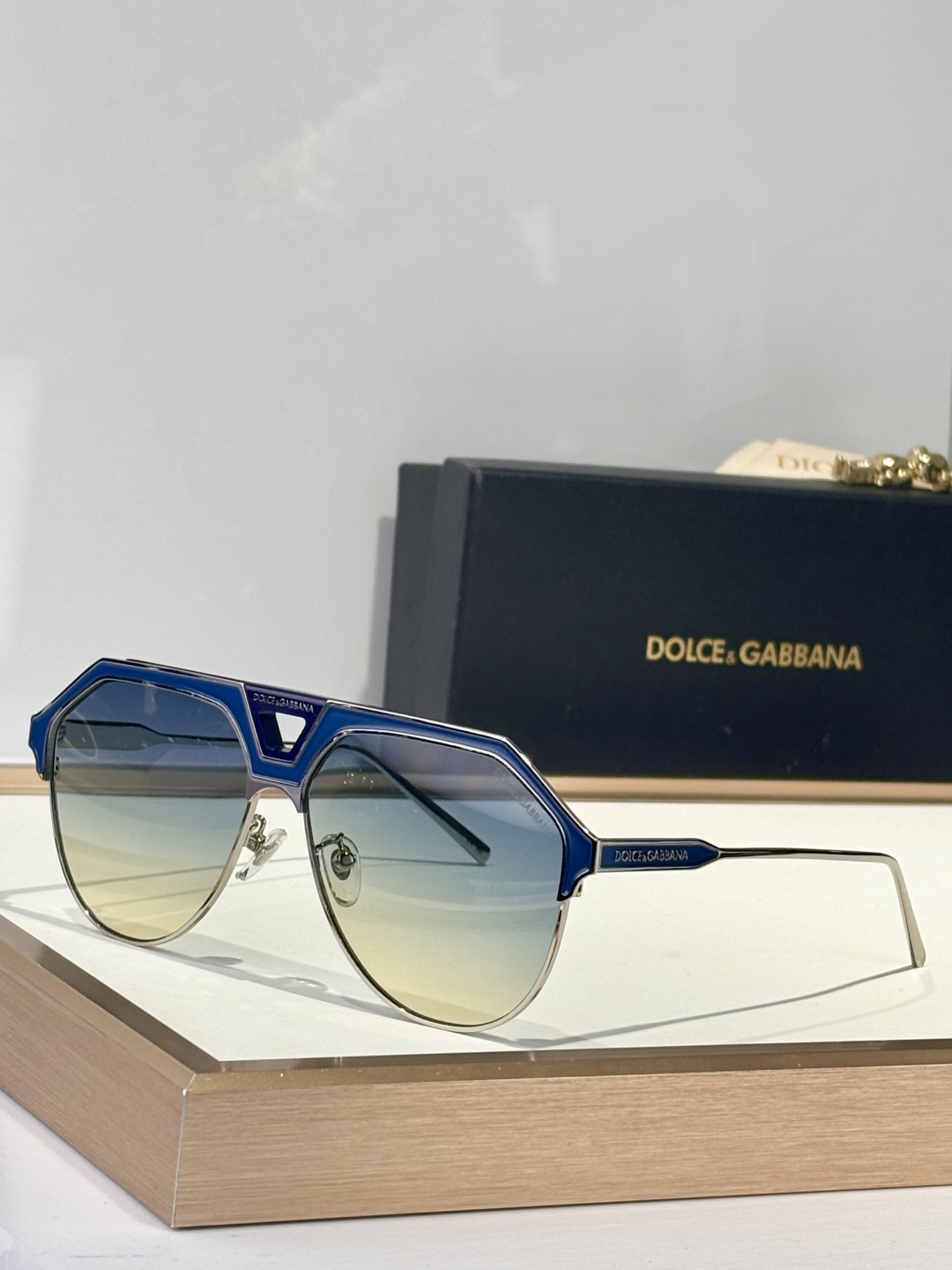  DOLCE & GABBAN*
MODEL：DG2257
SIZE60口13-150
