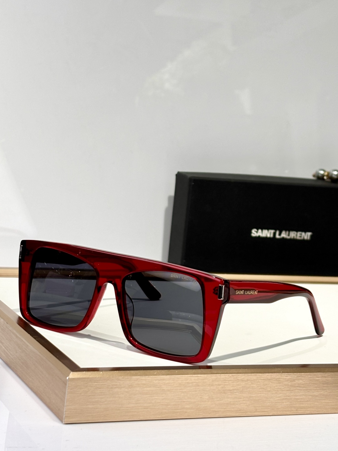  Saint Lauren*
Mod：SL
Size：58-17-145
