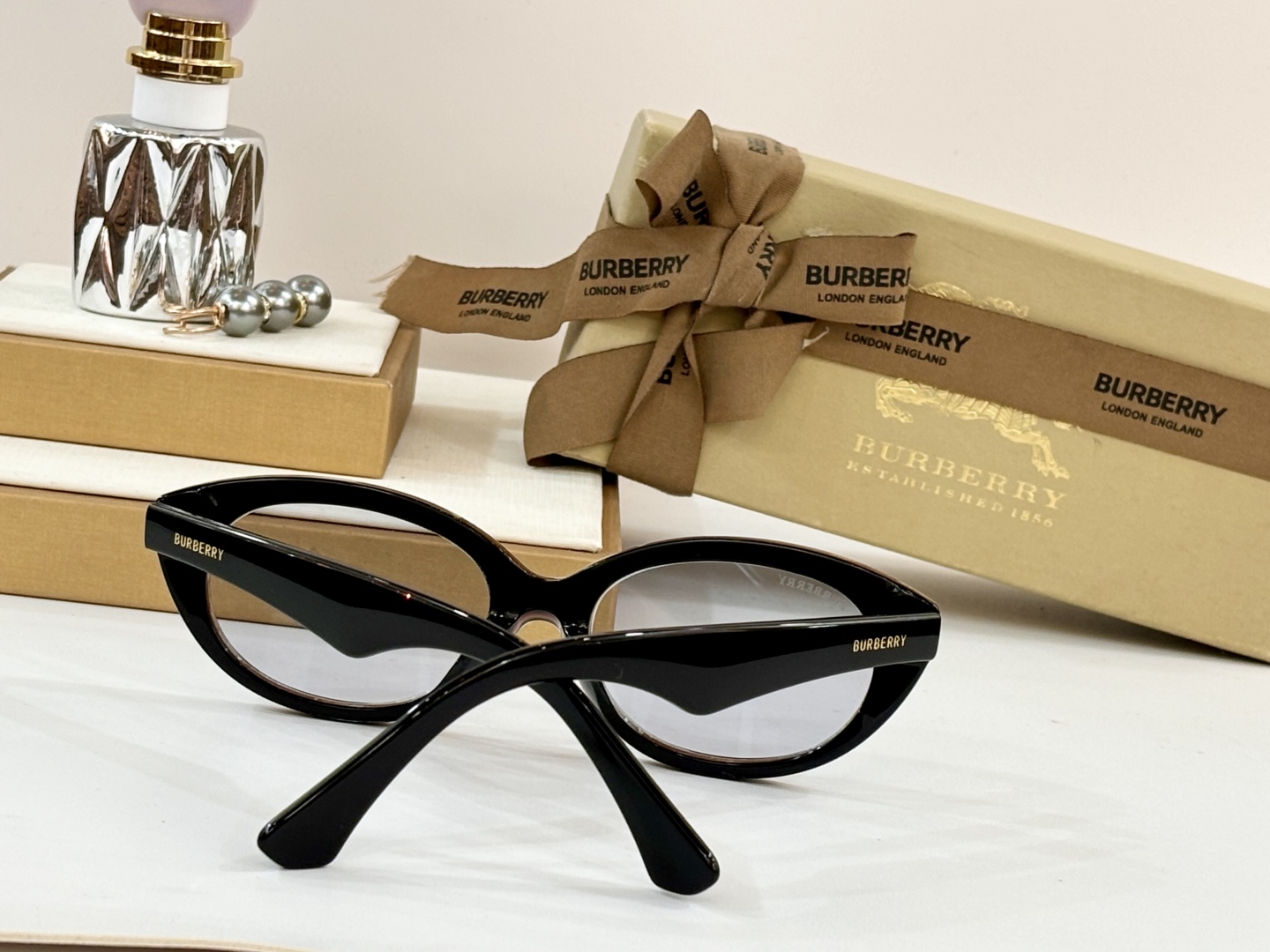  BURBERRY
MOD：BE6016
Size：54口20 145
