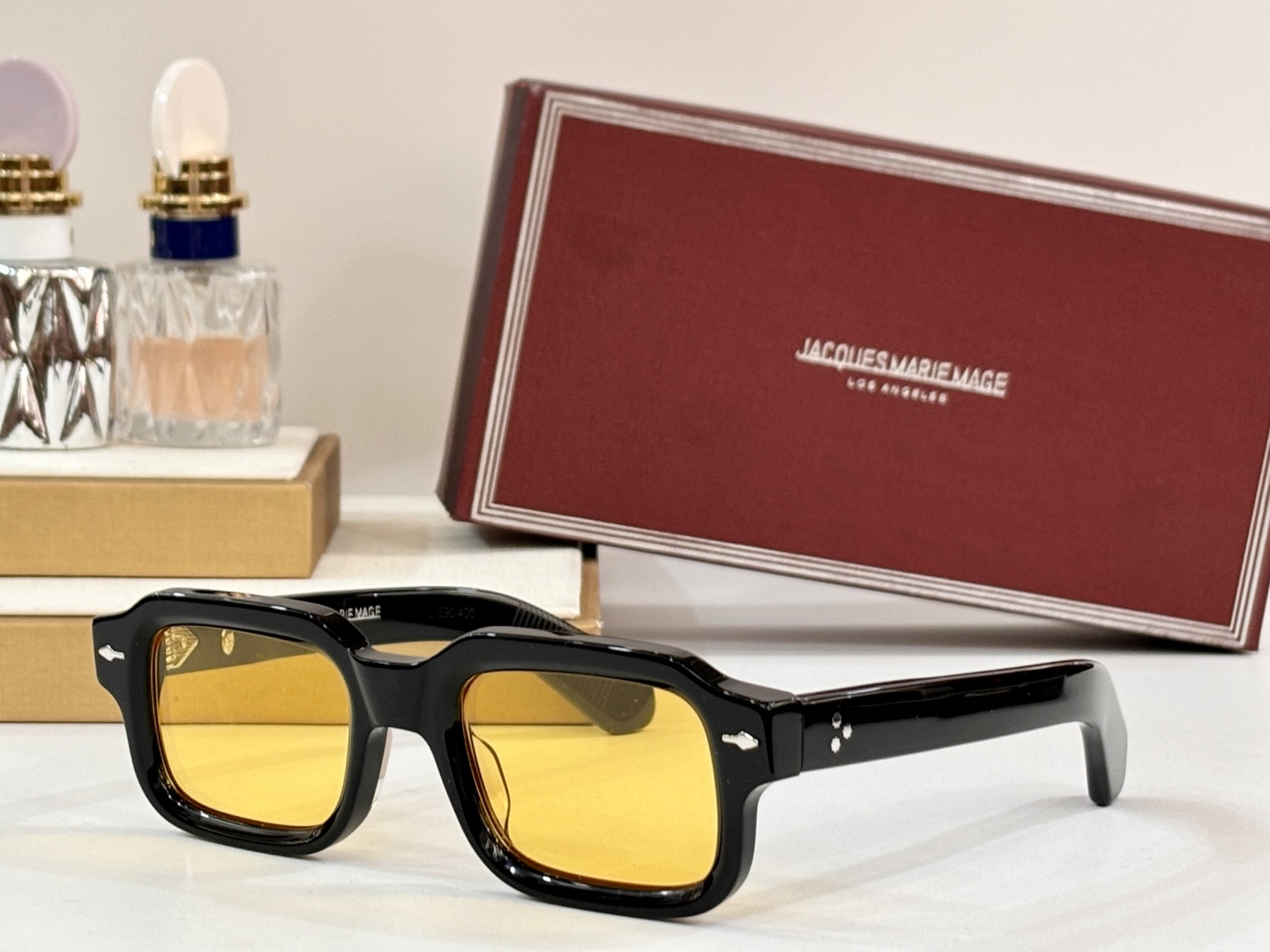  JACQUES MARIE MAG*
MODEL： SANDRO
SIZE：51口22-146
