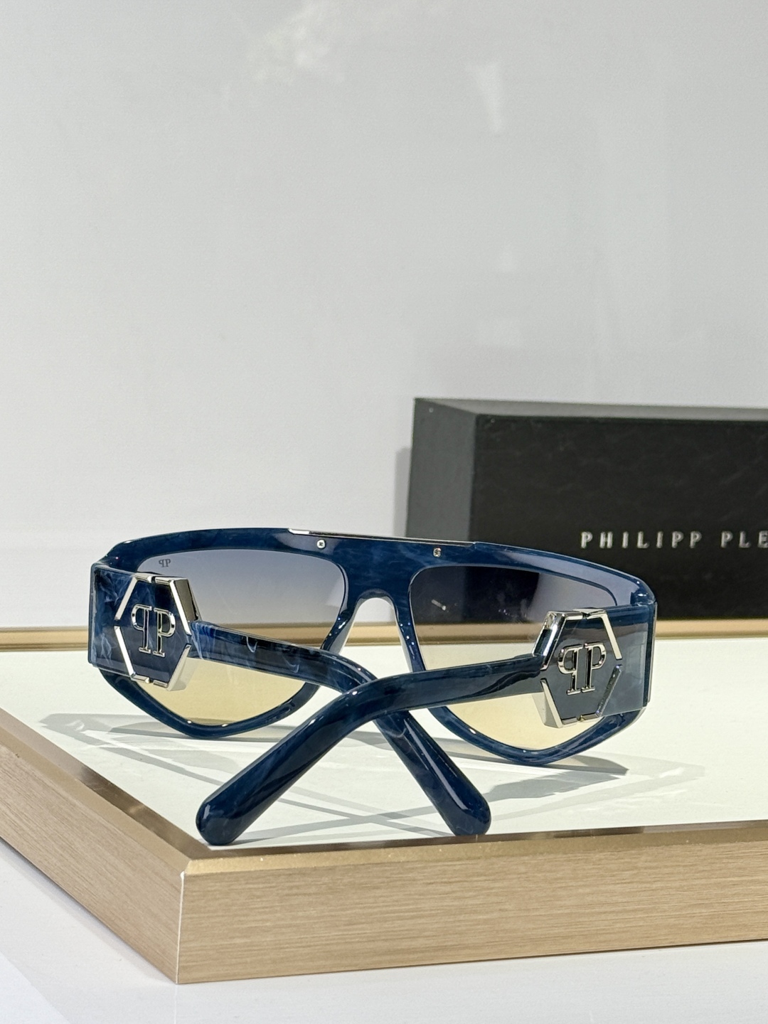  PHILIPP PLIEN🆕
Original quality
重工打造 原版开模 
采用进口板材切割