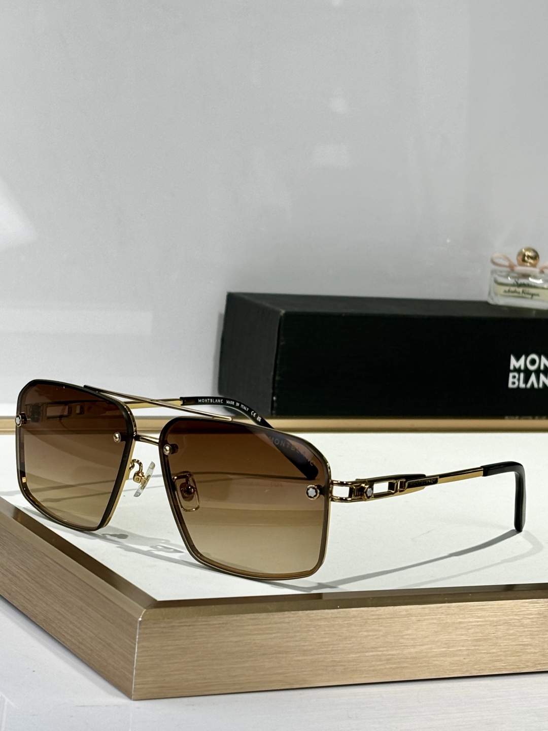  MONTHL***
ModMb905
Size62-13-145


