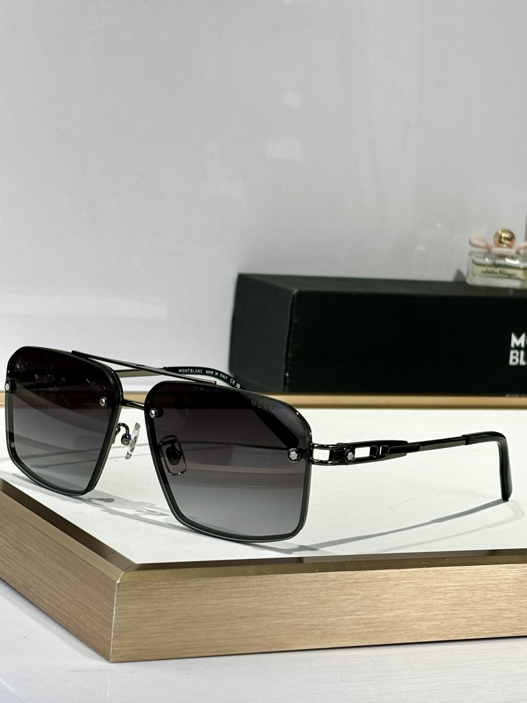  MONTHL***
ModMb905
Size62-13-145

