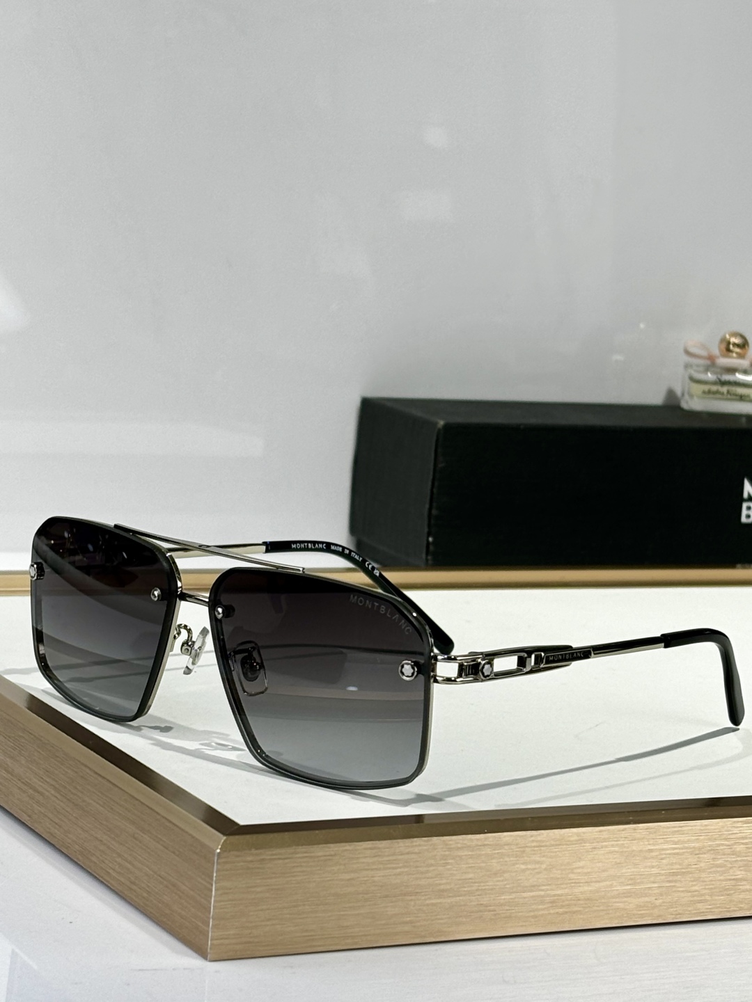 MONTHL***
ModMb905
Size62-13-145

