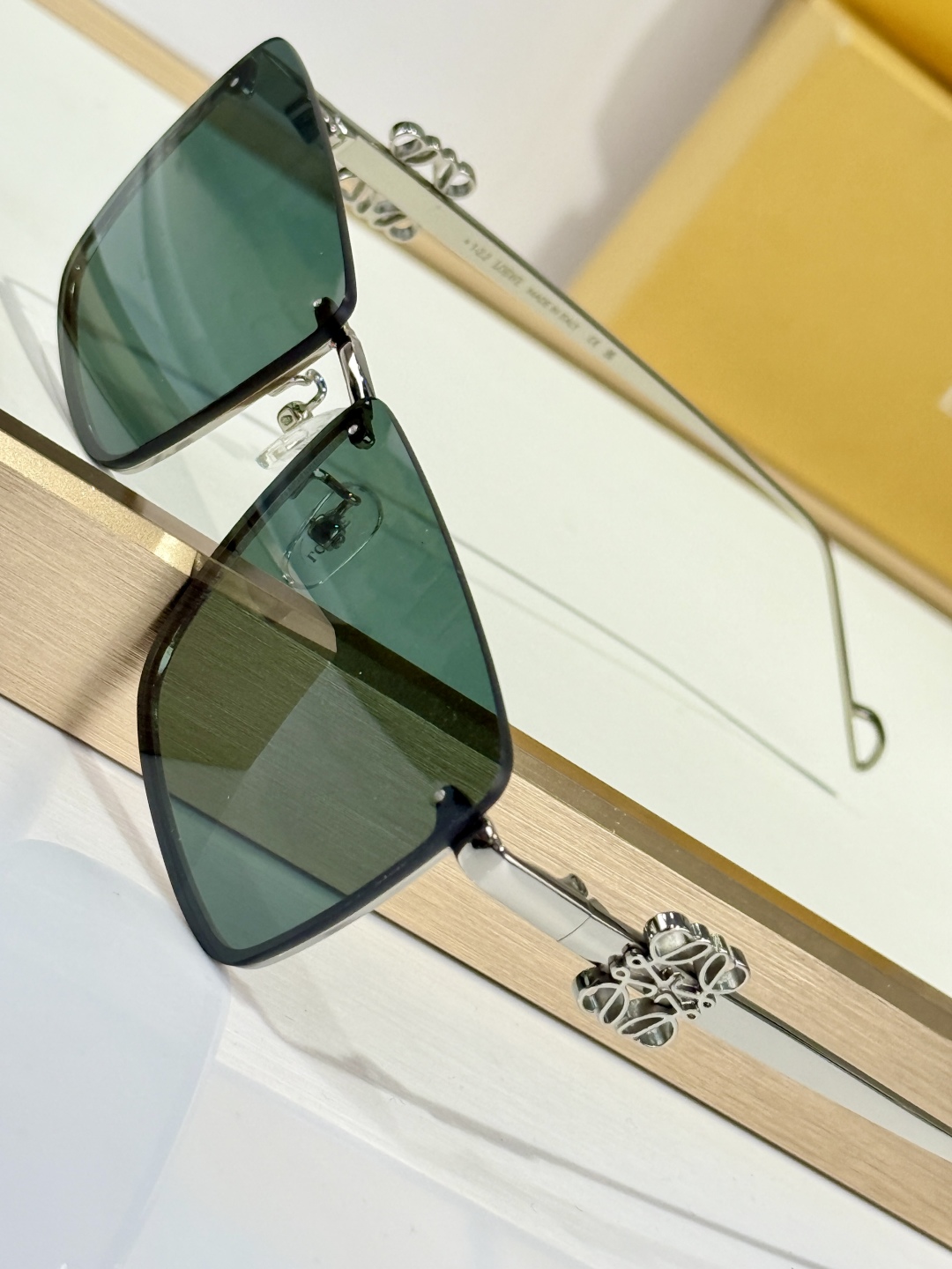  LOEWE
MODEL：LW40119U
SIZE：58口16-140
