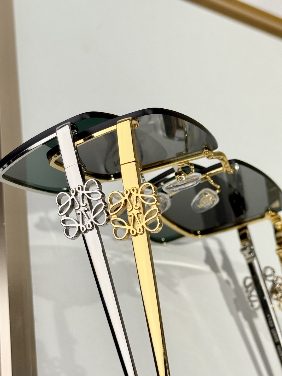  LOEWE
MODEL：LW40119U
SIZE：58口16-140
