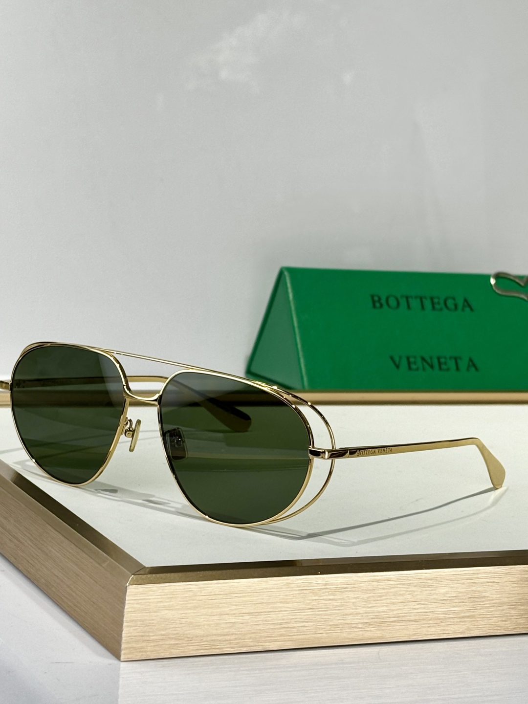  Bottega Veneta
MODEL：BV1344S
SIZE：61口15-140
