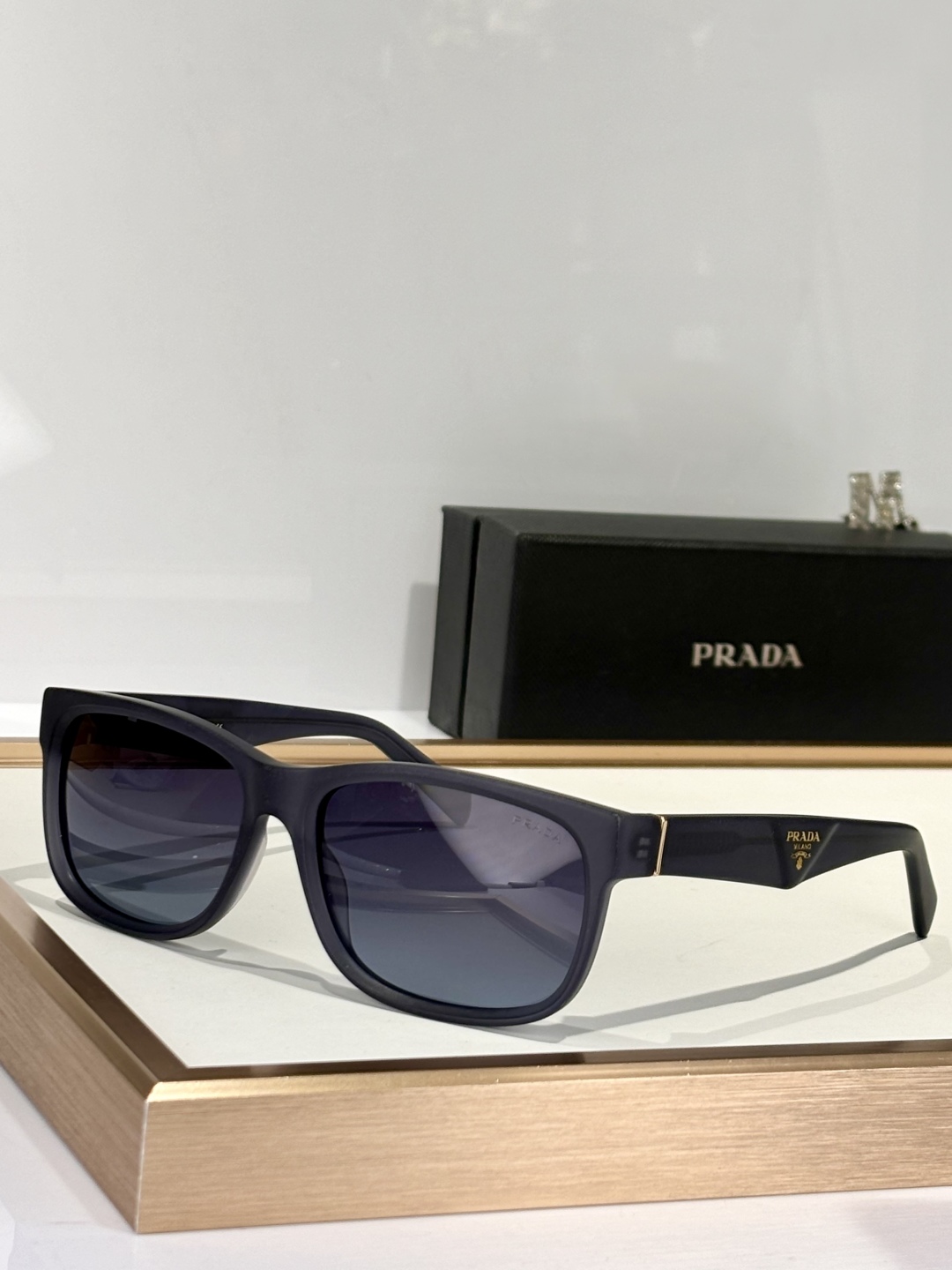  PRADA
MOD：PRA87-S
Size：59口17-145

