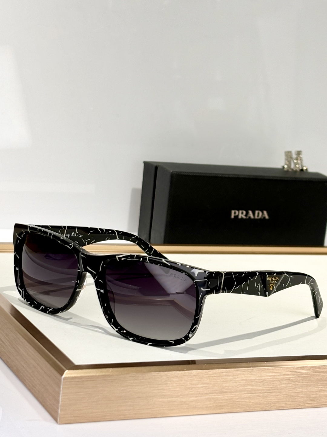  PRADA
MOD：PRA87-S
Size：59口17-145
