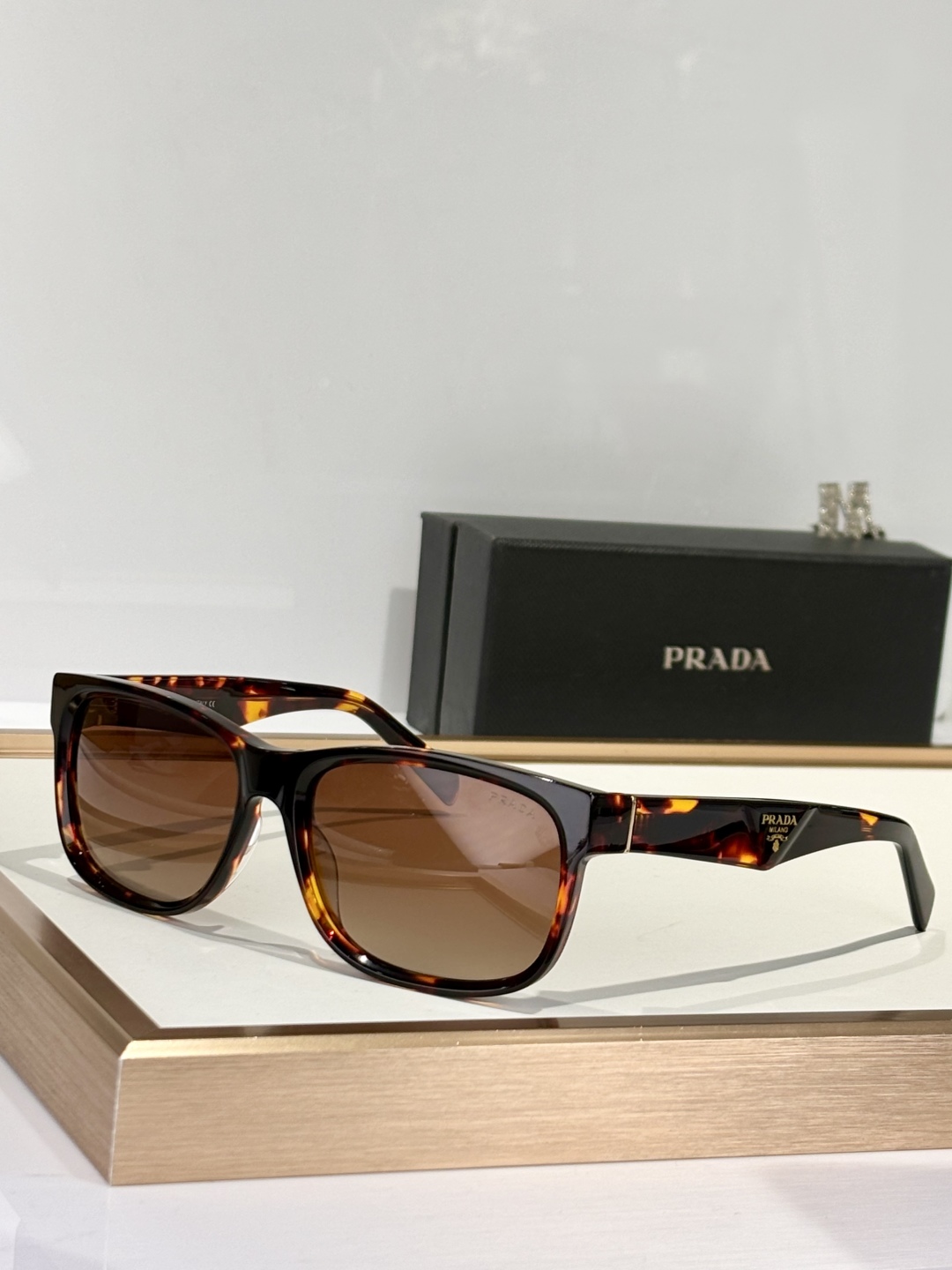  PRADA
MOD：PRA87-S
Size：59口17-145
