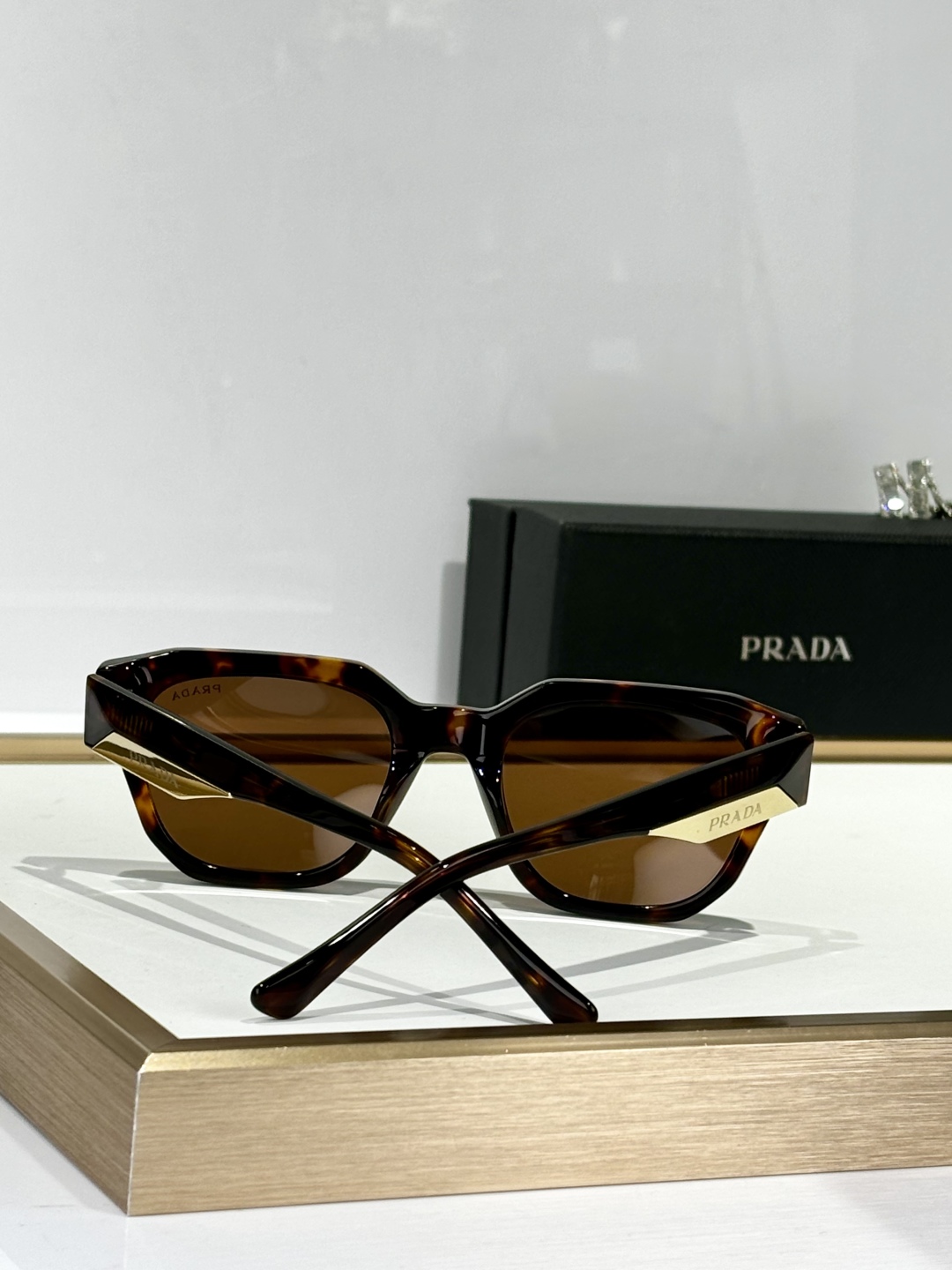  PRADA
MOD：PRA81-S
Size：59口17-145
