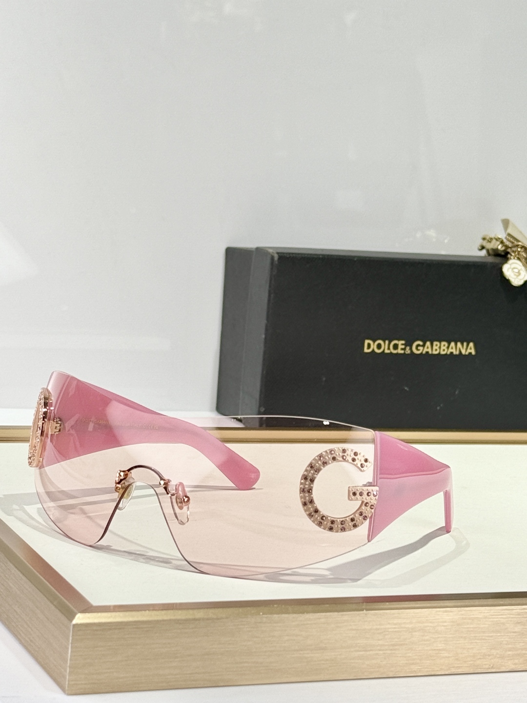  DOLCE & GABBAN*
MODEL：DG2298B
SIZE141口0-115
