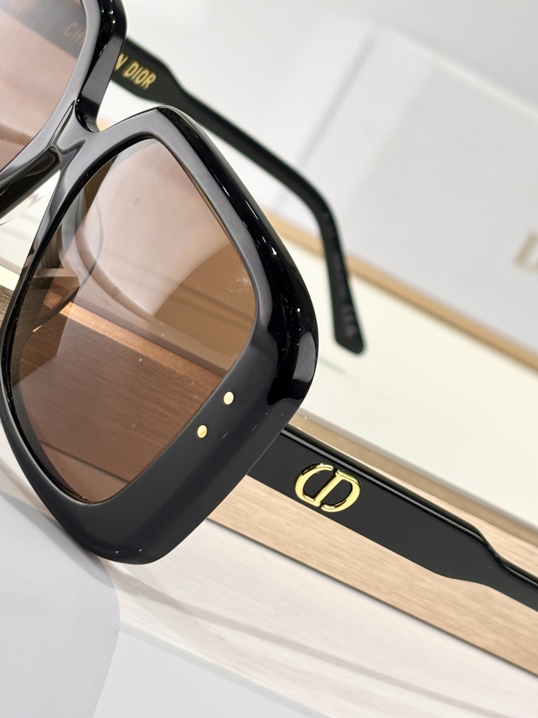  DIORHIGHLIGHT
MODS3F
Size56口17-14
