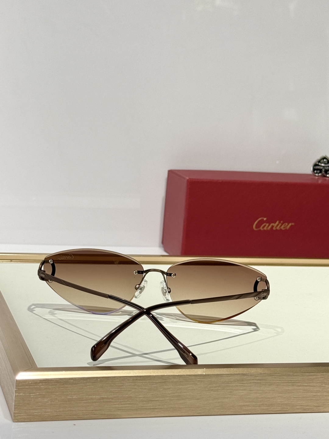  Cartier
MOD：CT0334S
Size：65口15 146
