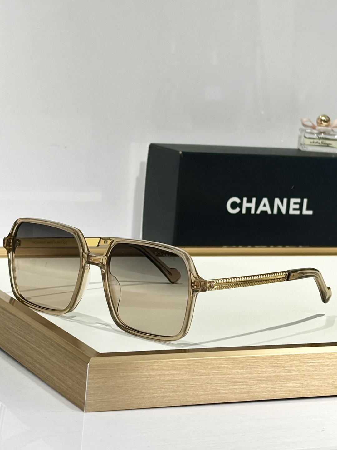  CHANEL
MOD：CH8101
Size：57口17 140
