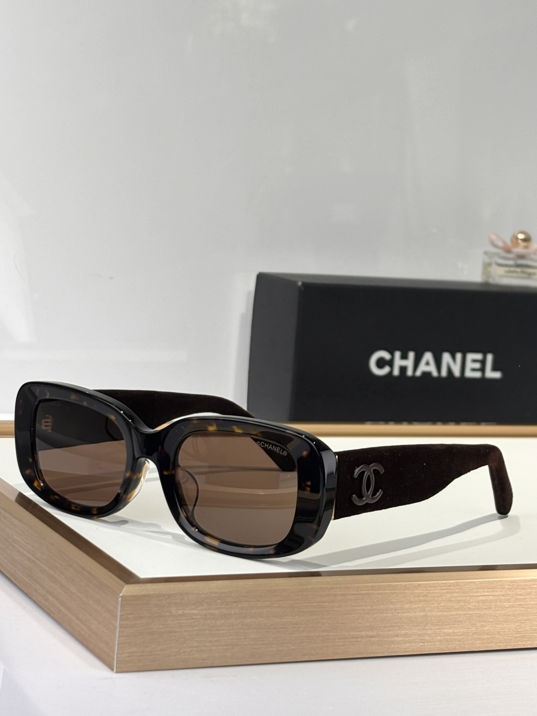  Chane*
布艺设计
ModCH6067
Size53-21-145
