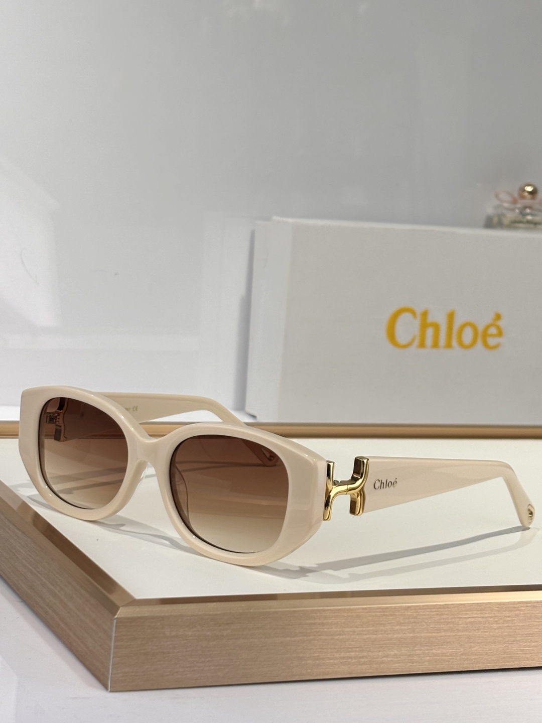 Chlo*
MODCH0237
Size53-20-140

