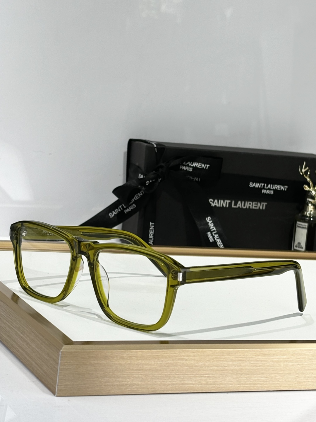  SAINT LAUREN*
MODEL：SL 710
SIZE：54口19-140

