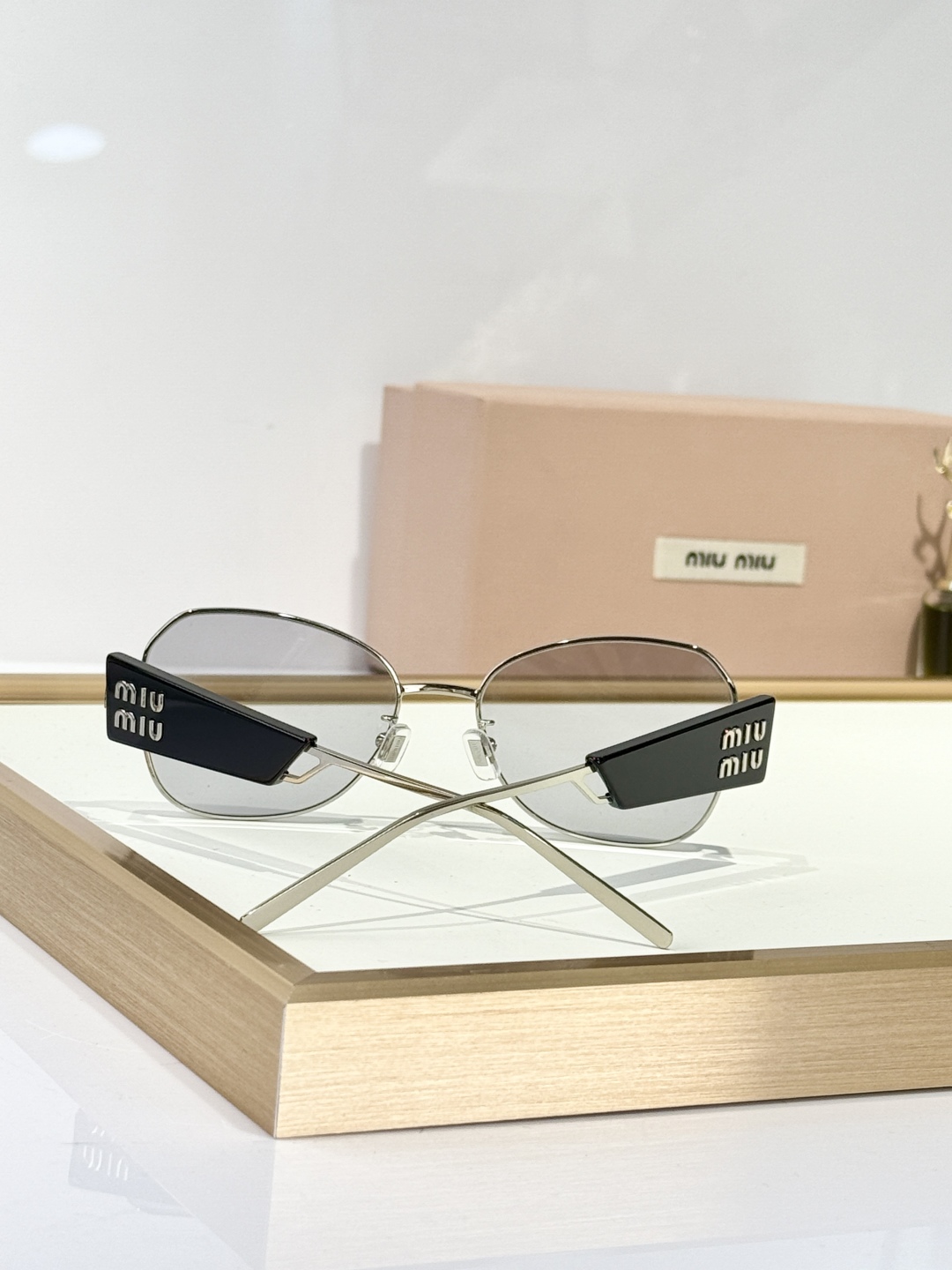  𝙈𝙄𝙐 𝙈𝙄𝙐
MOD SMU67WS
Size：55口18 145
