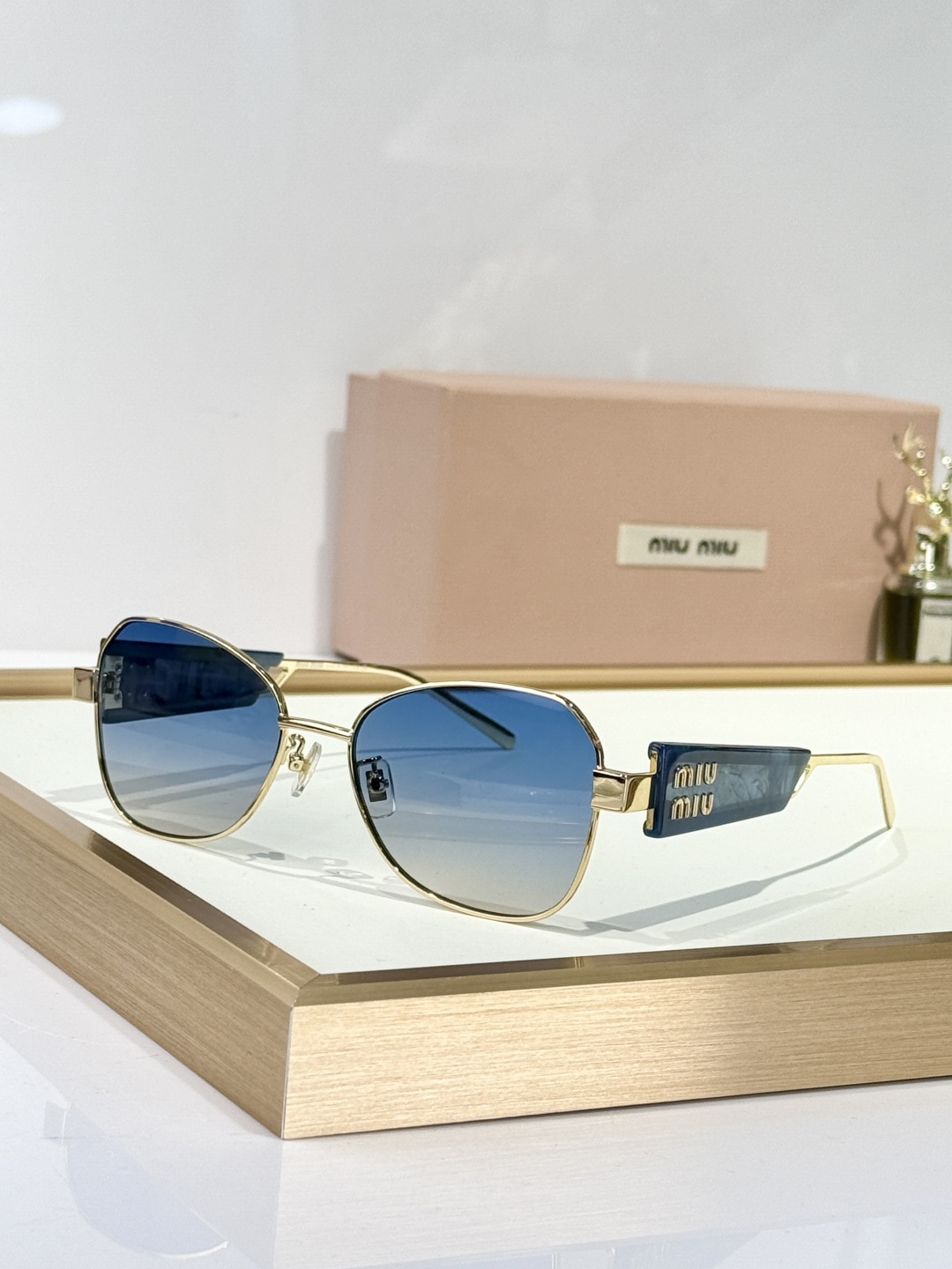  𝙈𝙄𝙐 𝙈𝙄𝙐
MOD SMU67WS
Size：55口18 145
