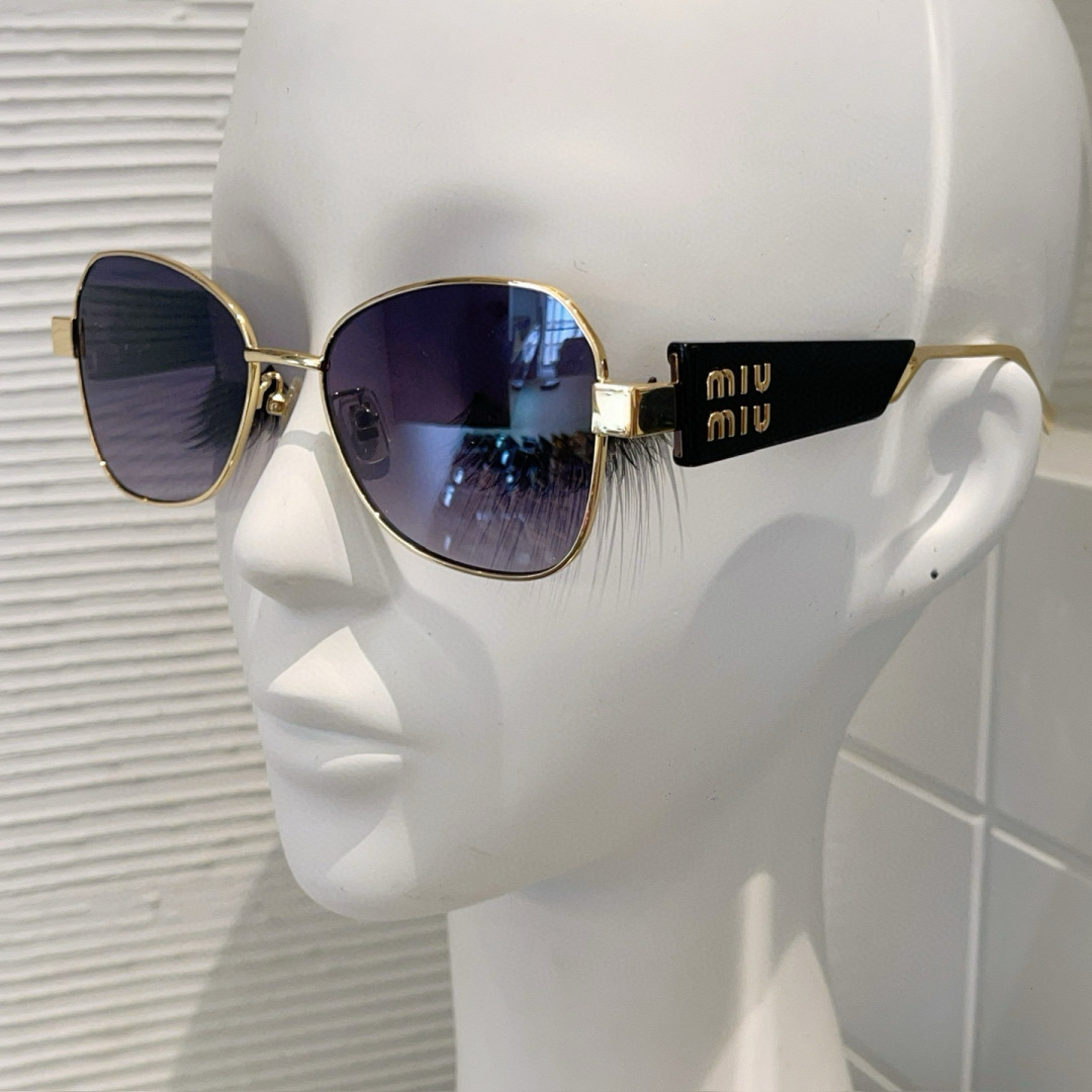  𝙈𝙄𝙐 𝙈𝙄𝙐
MOD SMU67WS
Size：55口18 145
