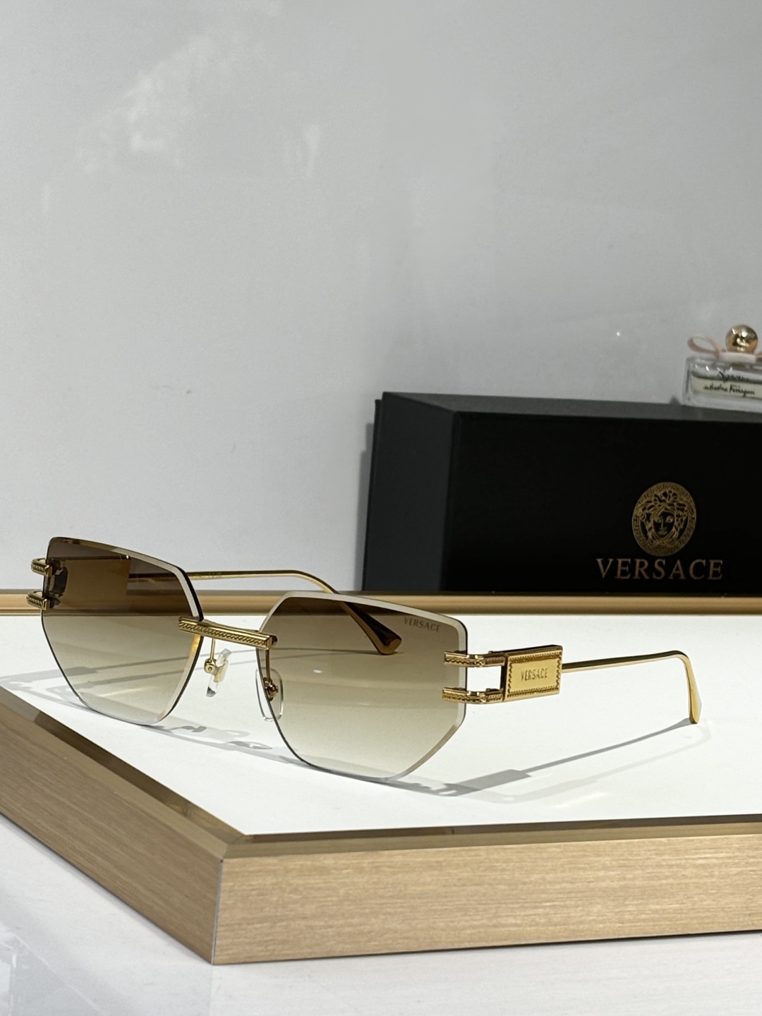  VERSAC*
MOD2276
Size60-16-145

