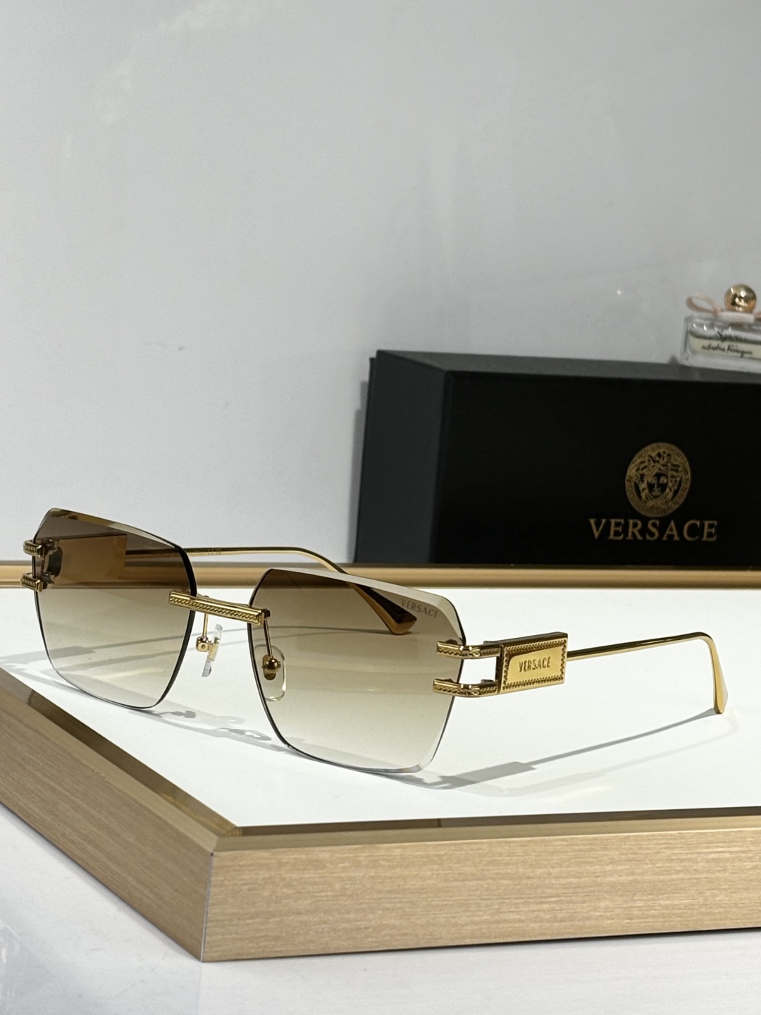  VERSAC*
ModVE2275
Size60-16-145
