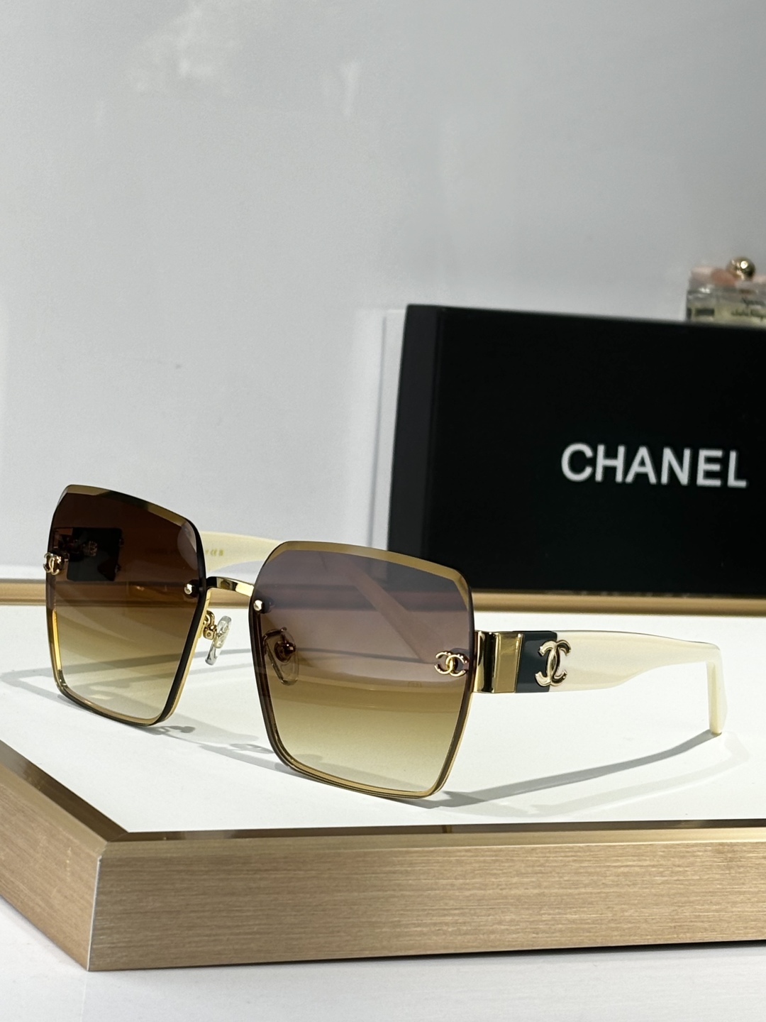  CHANE*
MODCH8047
Size62-16-145
