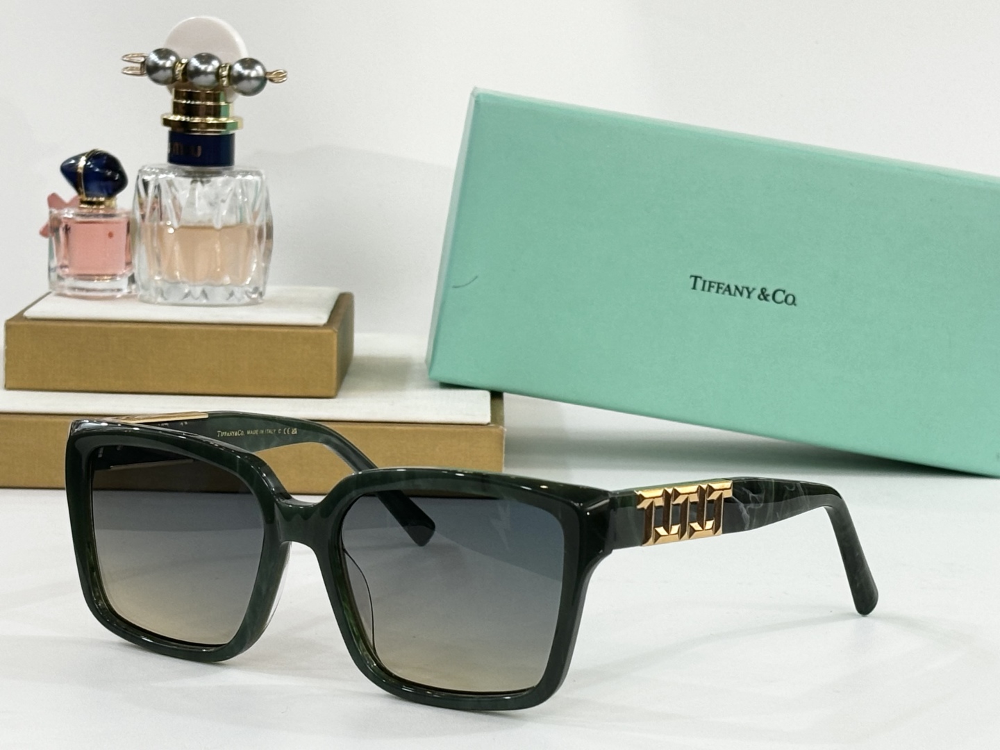  TIFFANY&Co
MODEL：TF5016 
SIZE：56口17-143
