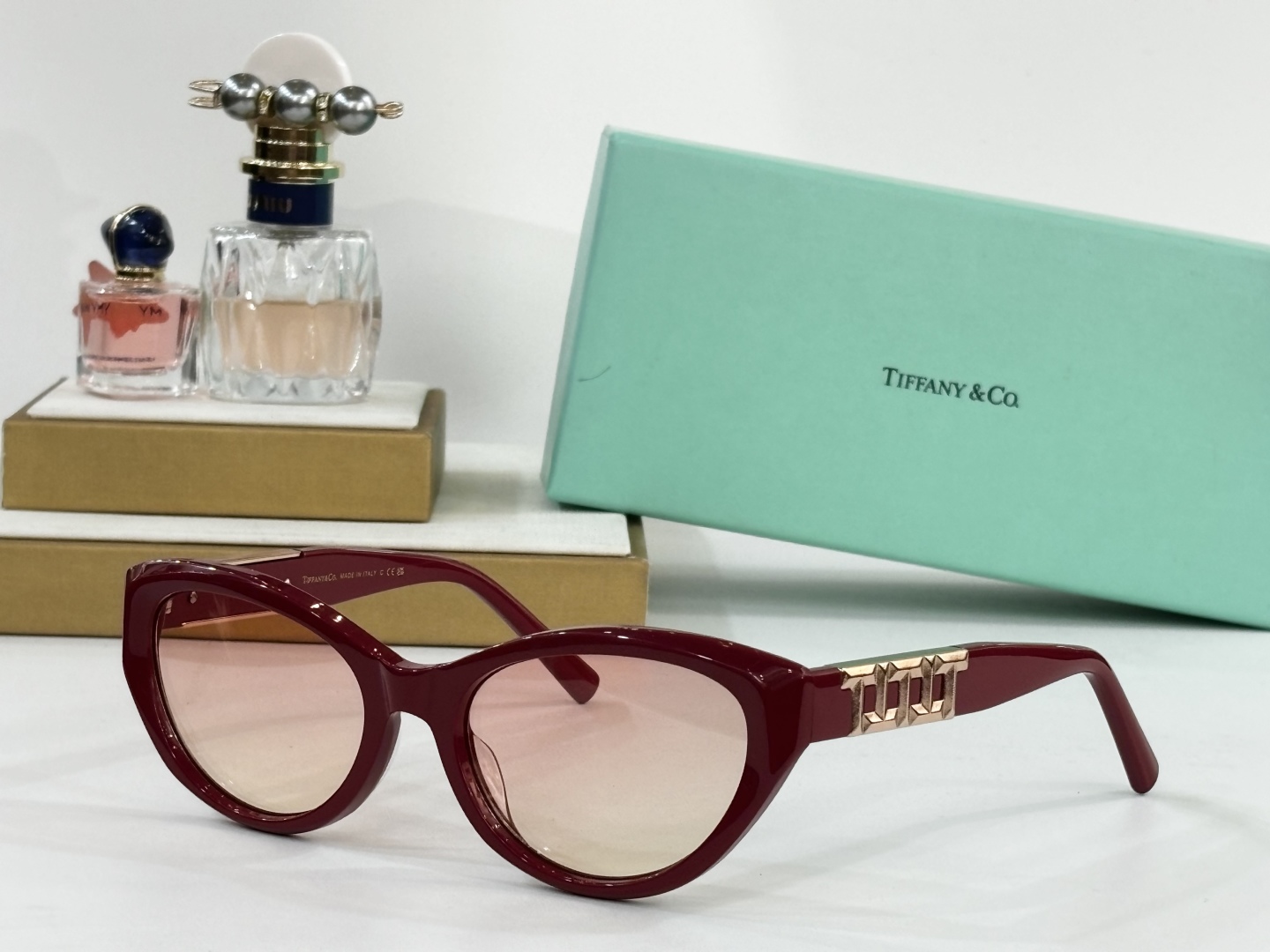  TIFFANY&Co.
MODEL：TF5015 
SIZE：56口19-143
