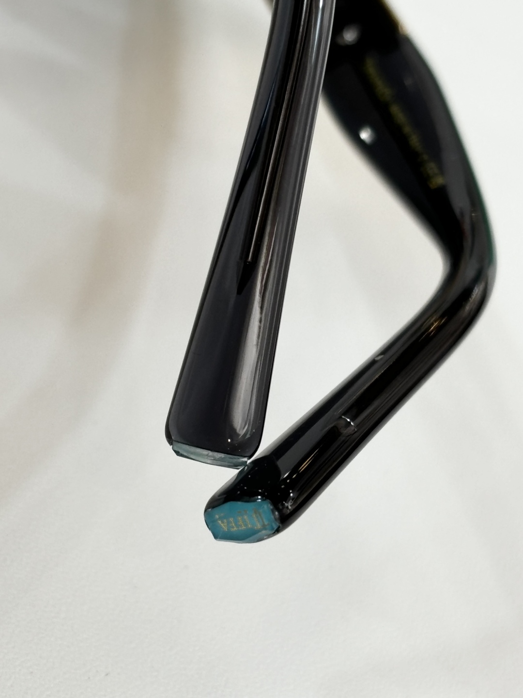  TIFFANY&Co.
MODEL：TF5015 
SIZE：56口19-143
