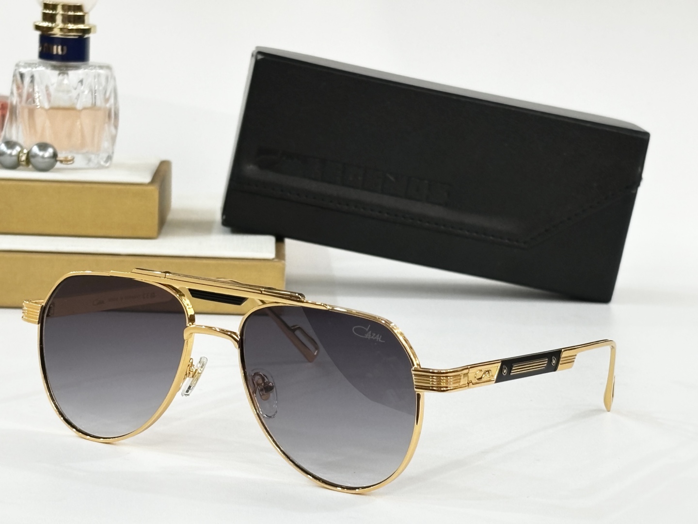  CAZAL
MODEL：MOD.3201
SIZE：56口17-140
