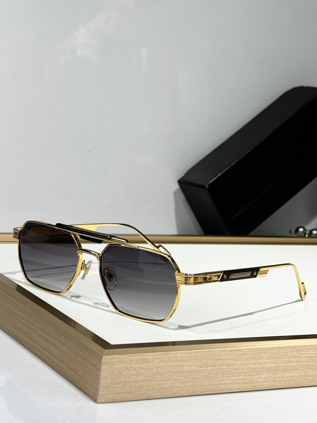  CAZAL
MODEL：MOD.757 
SIZE：56口17-140
