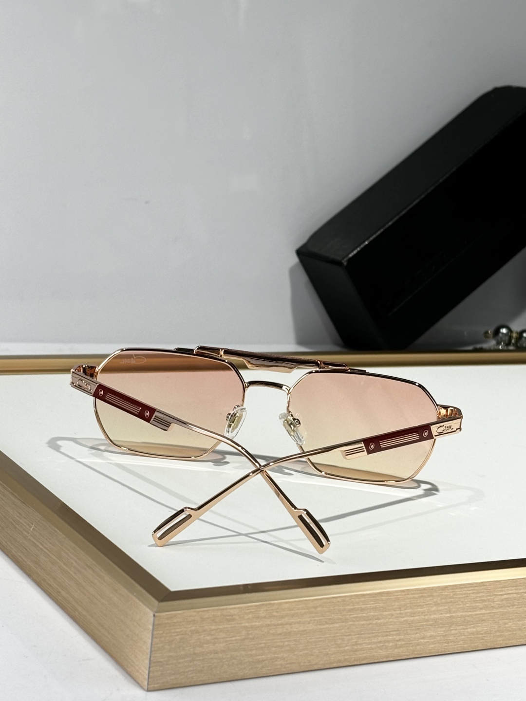  CAZAL
MODEL：MOD.757 
SIZE：56口17-140
