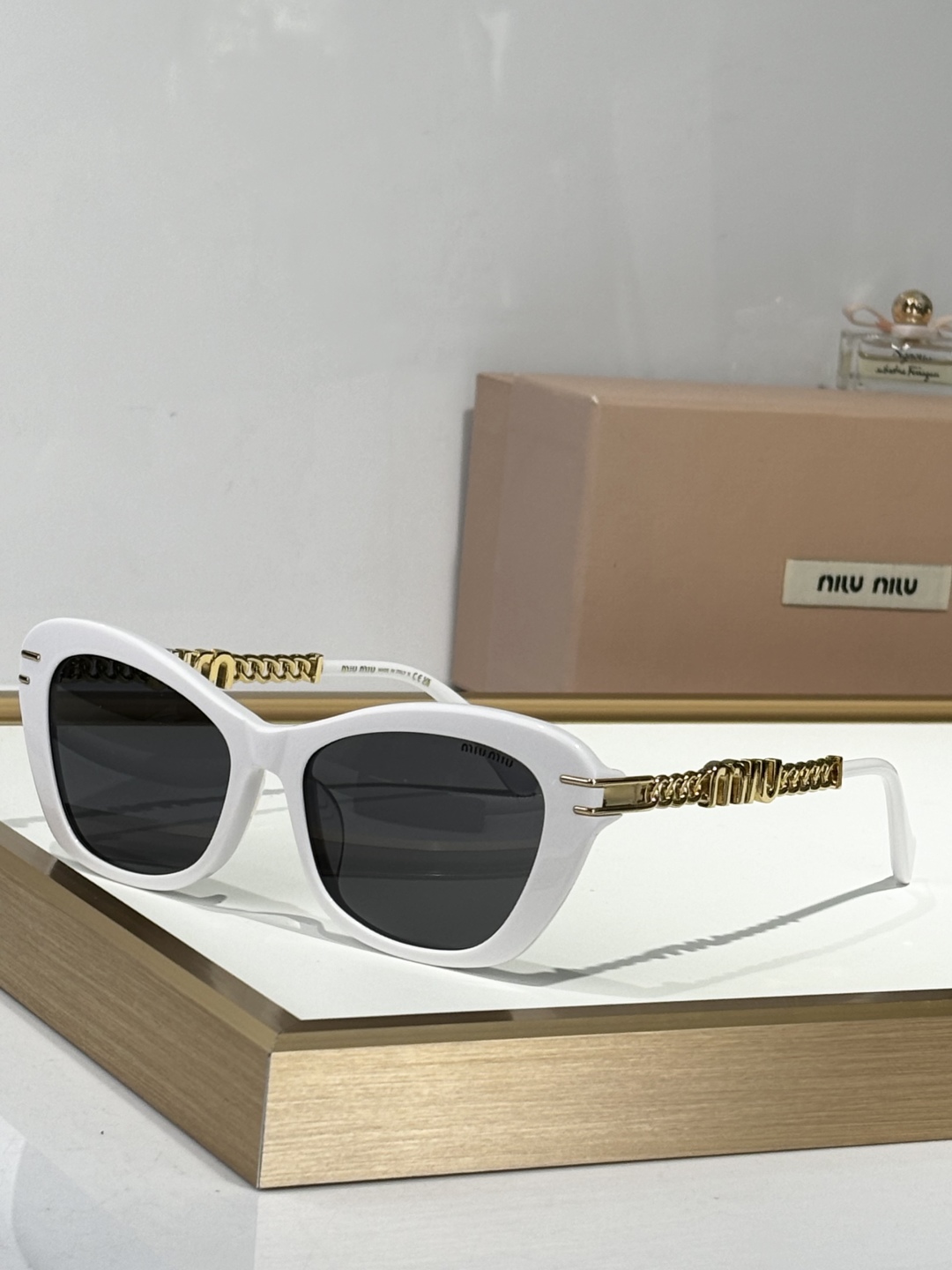   MIU MI*
MODEL OMU15WS
SIZE：55口17-145

