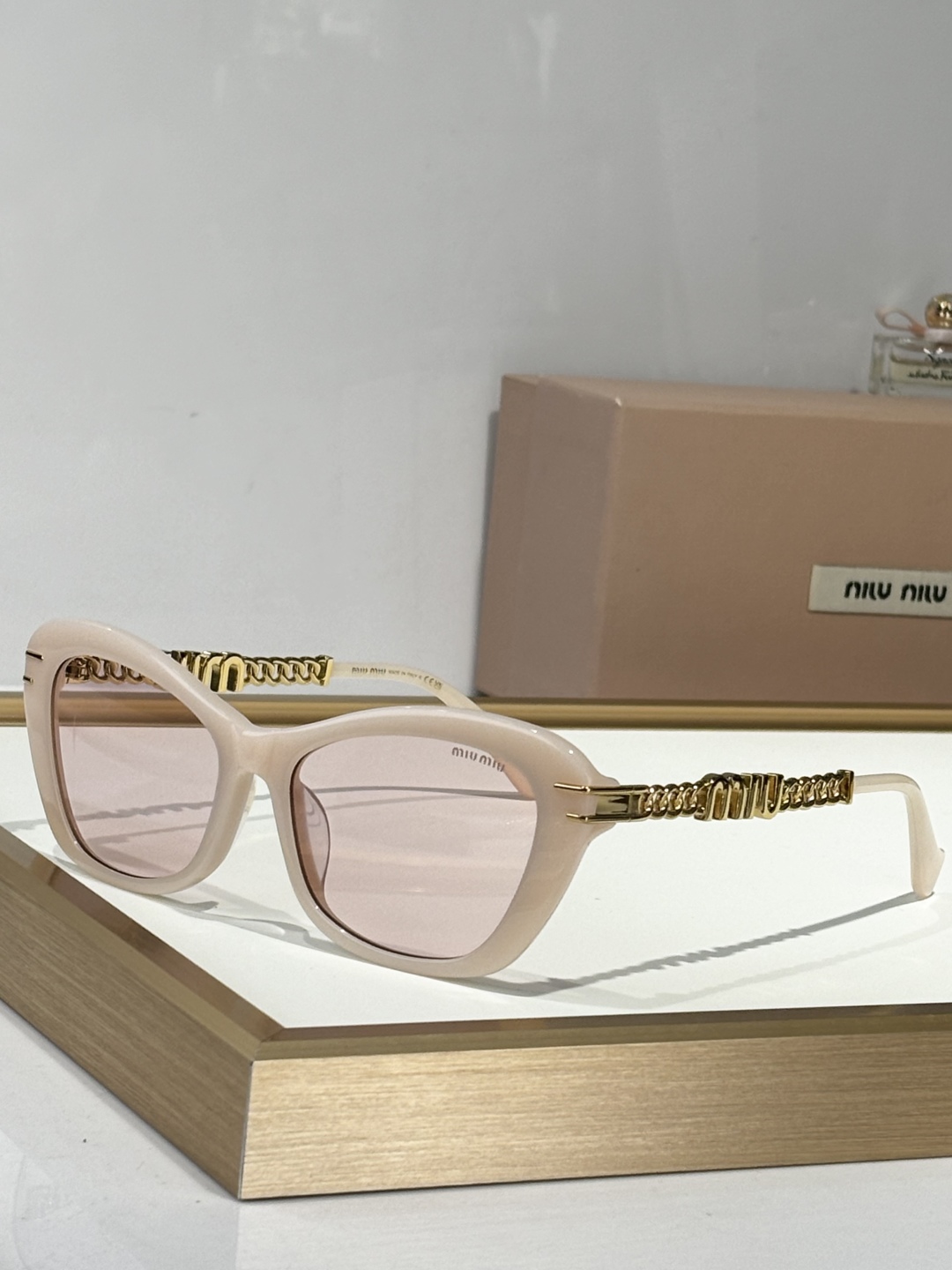   MIU MI*
MODEL OMU15WS
SIZE：55口17-145
