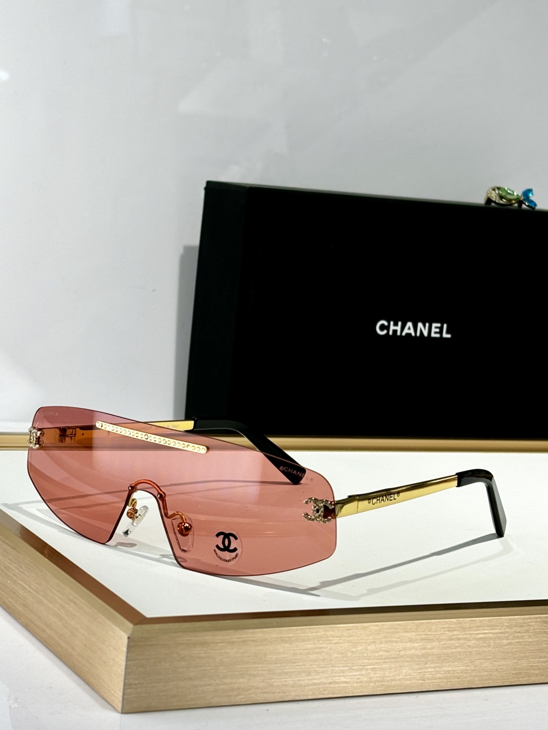  OVERSIZED 
CHANEL
MODEL：CH4267
SIZE：145口0-145
