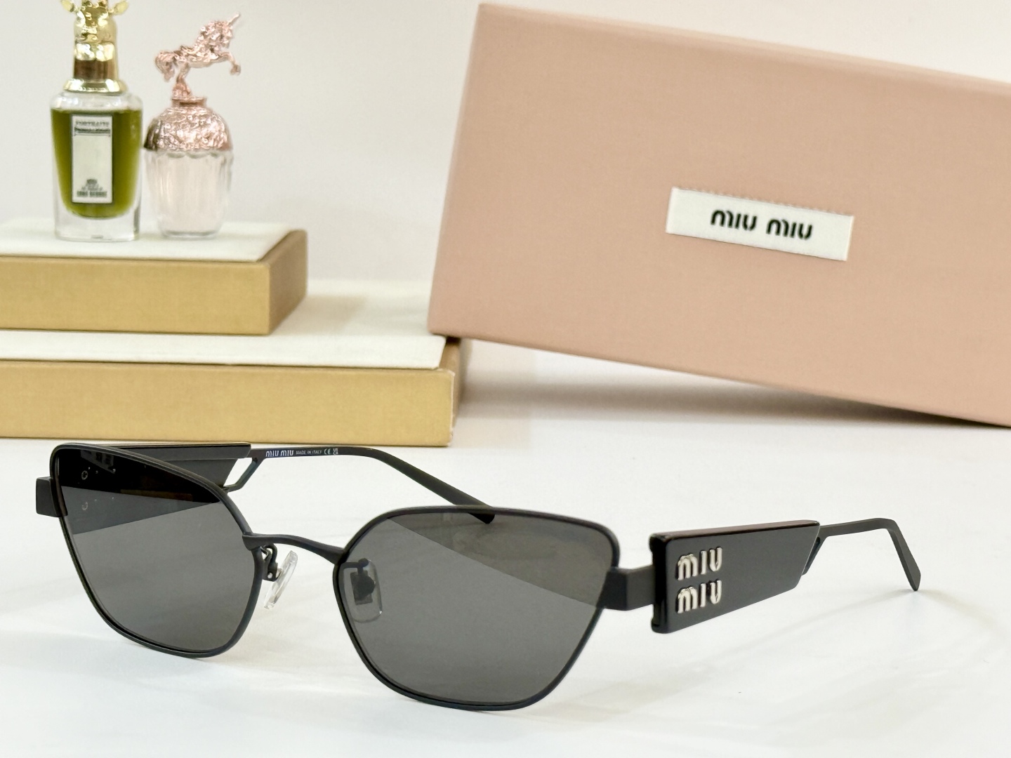   𝙈𝙄𝙐 𝙈𝙄𝙐
MOD：SMU65WS 
Size：58口19-145
