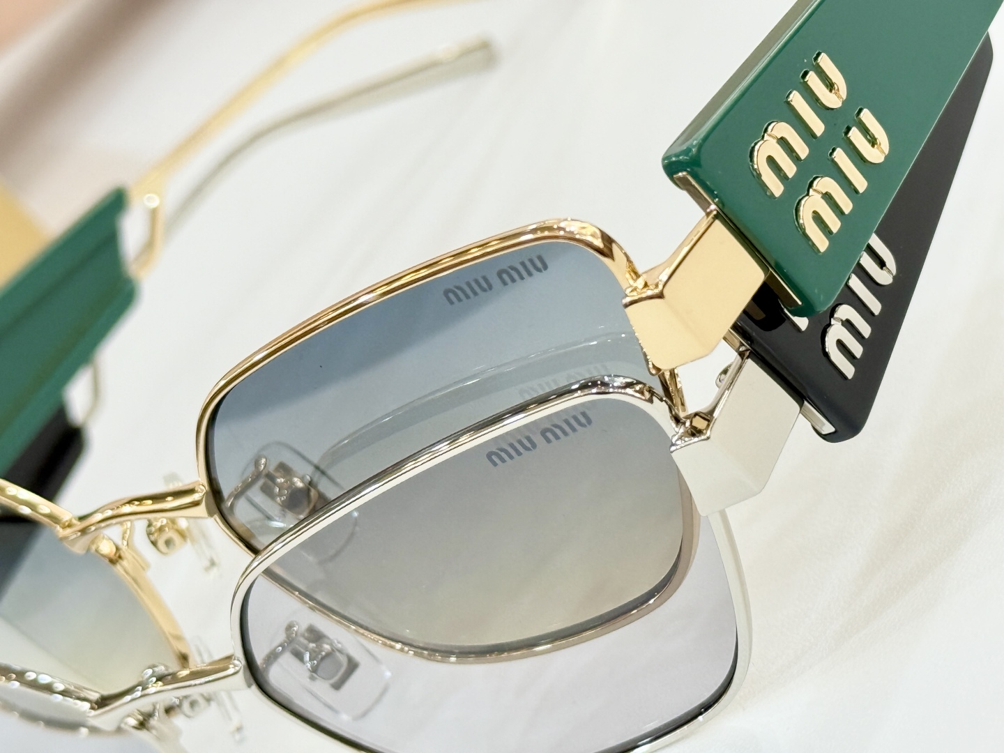   𝙈𝙄𝙐 𝙈𝙄𝙐
MOD：SMU65WS 
Size：58口19-145
