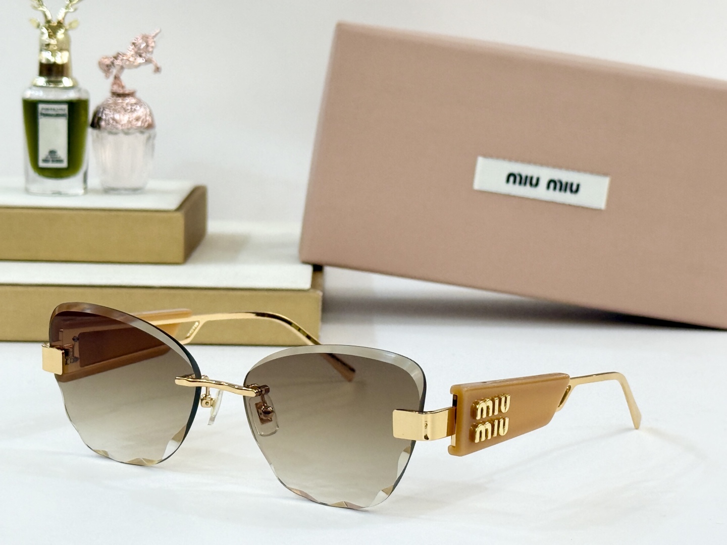   𝙈𝙄𝙐 𝙈𝙄𝙐
MOD：MU127AV
Size：60口16-142
