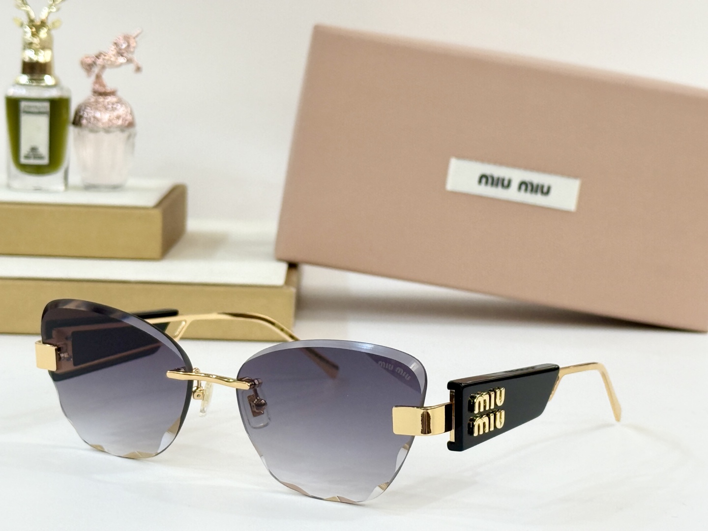   𝙈𝙄𝙐 𝙈𝙄𝙐
MOD：MU127AV
Size：60口16-142
