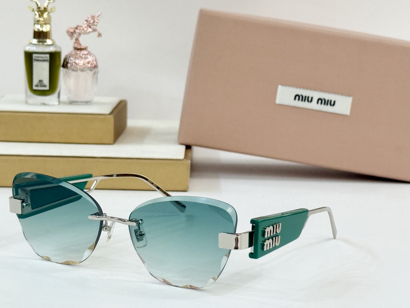   𝙈𝙄𝙐 𝙈𝙄𝙐
MOD：MU127AV
Size：60口16-142
