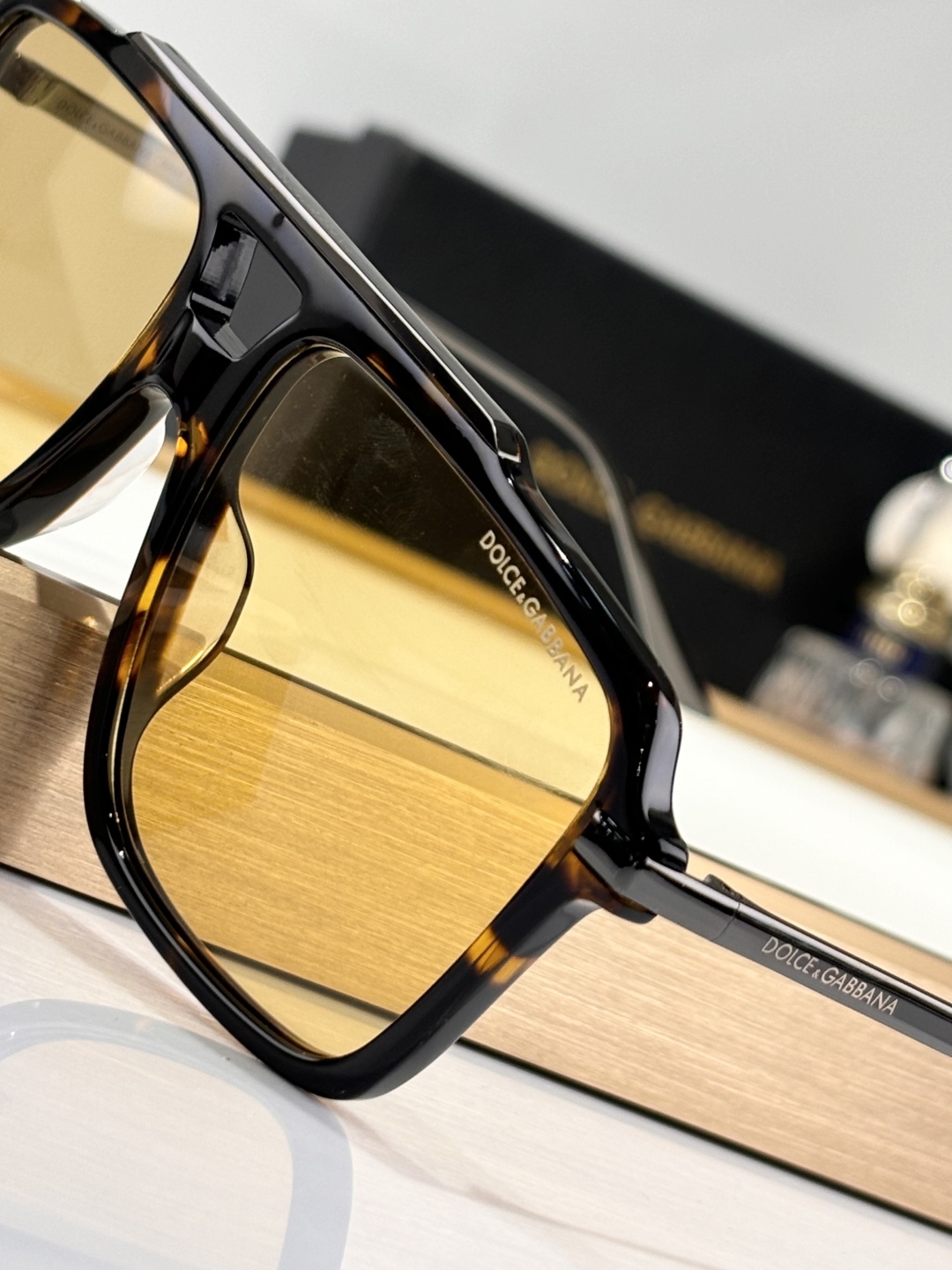  DOLCE & GABBA*
MODEL：DG4477
SIZE54口19-145
