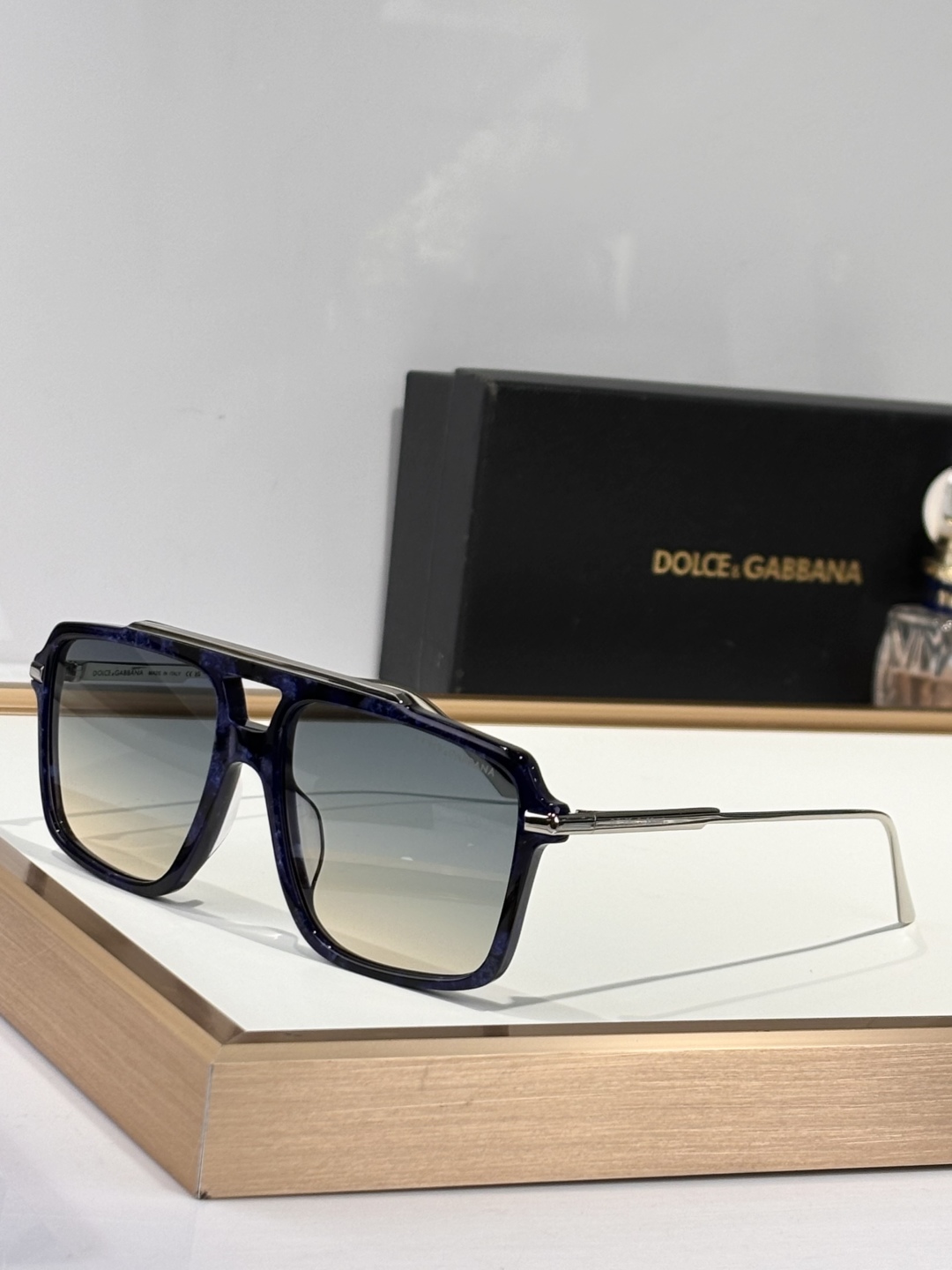  DOLCE & GABBA*
MODEL：DG4477
SIZE54口19-145

