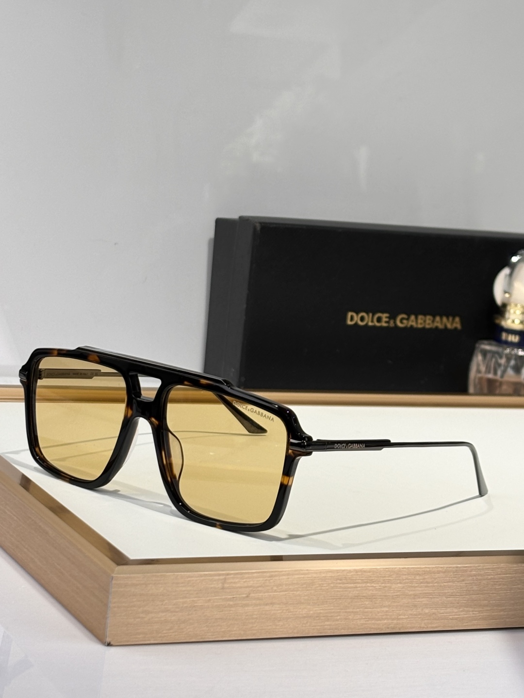  DOLCE & GABBA*
MODEL：DG4477
SIZE54口19-145
