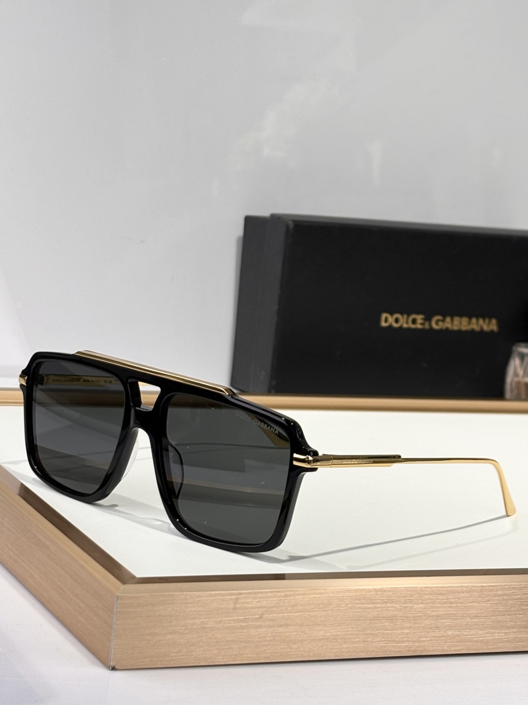  DOLCE & GABBA*
MODEL：DG4477
SIZE54口19-145
