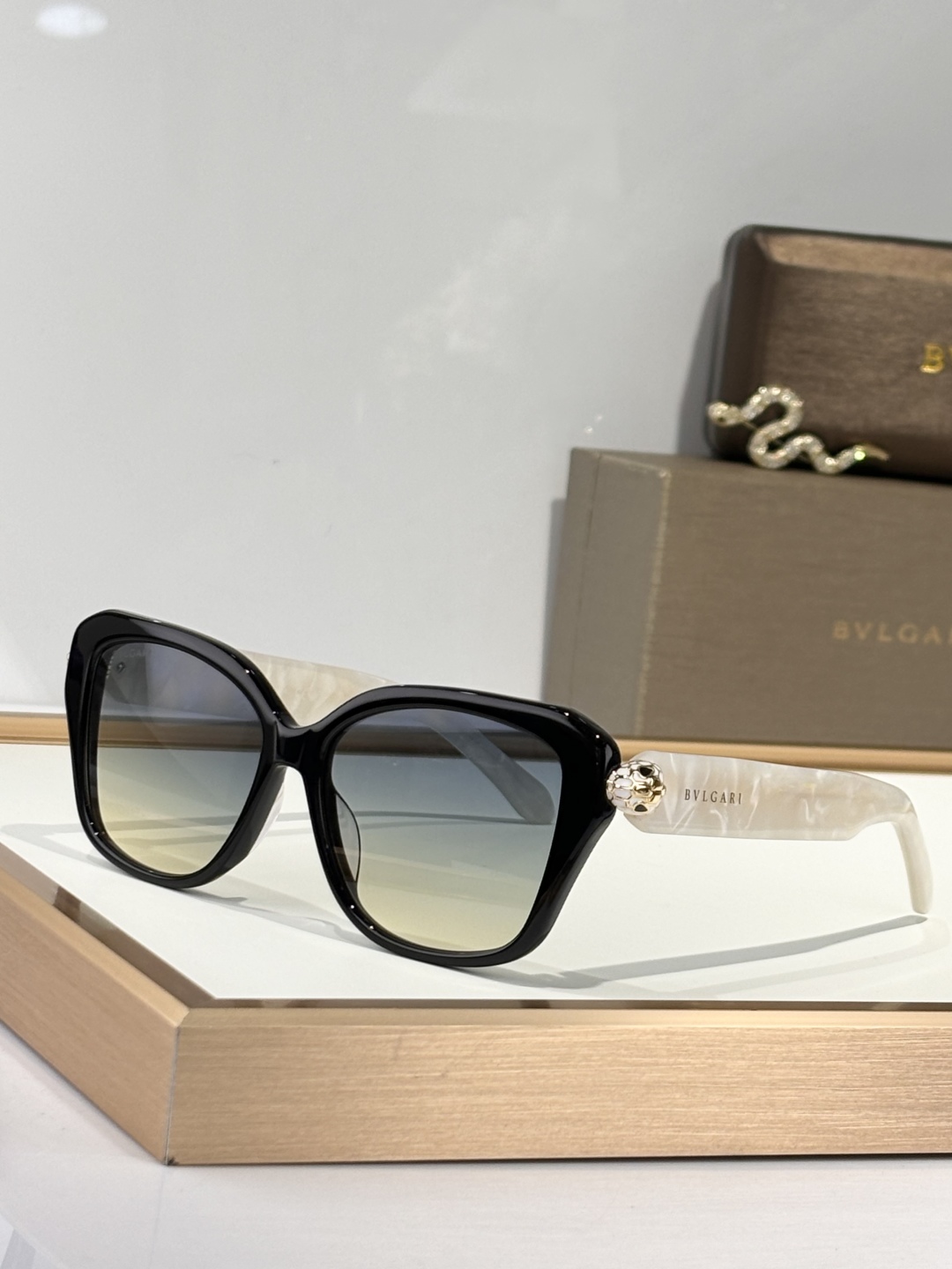  BVLGAR*
MODEL：BV50043i
SIZE：55口15-140
