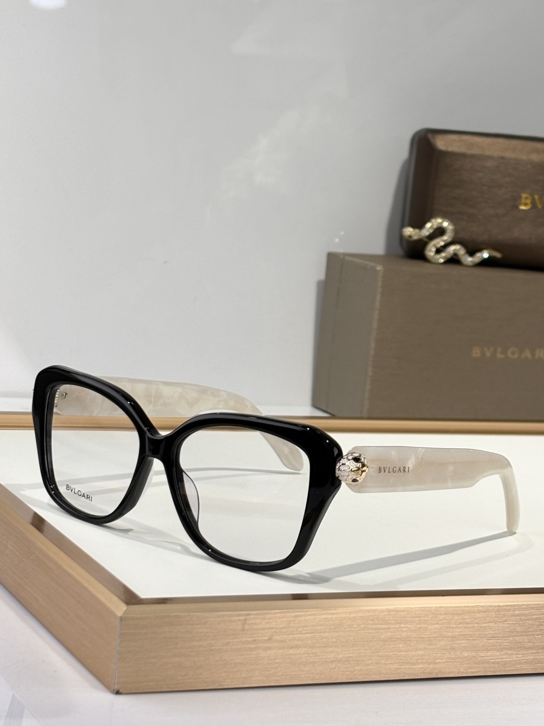  BVLGAR*
MODEL：BV50043i
SIZE：55口15-140